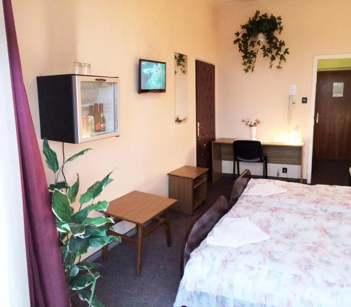 Photo of the whole room, Bed in Hotel Uno