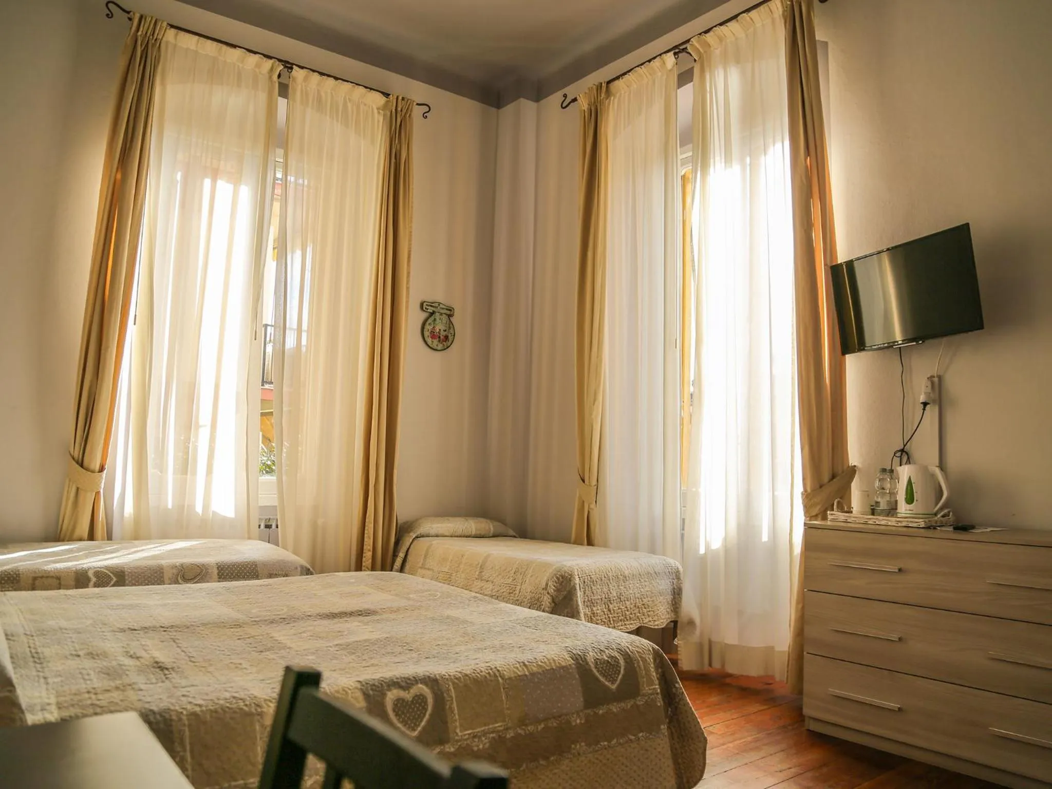 Bed in Hotel Portofino