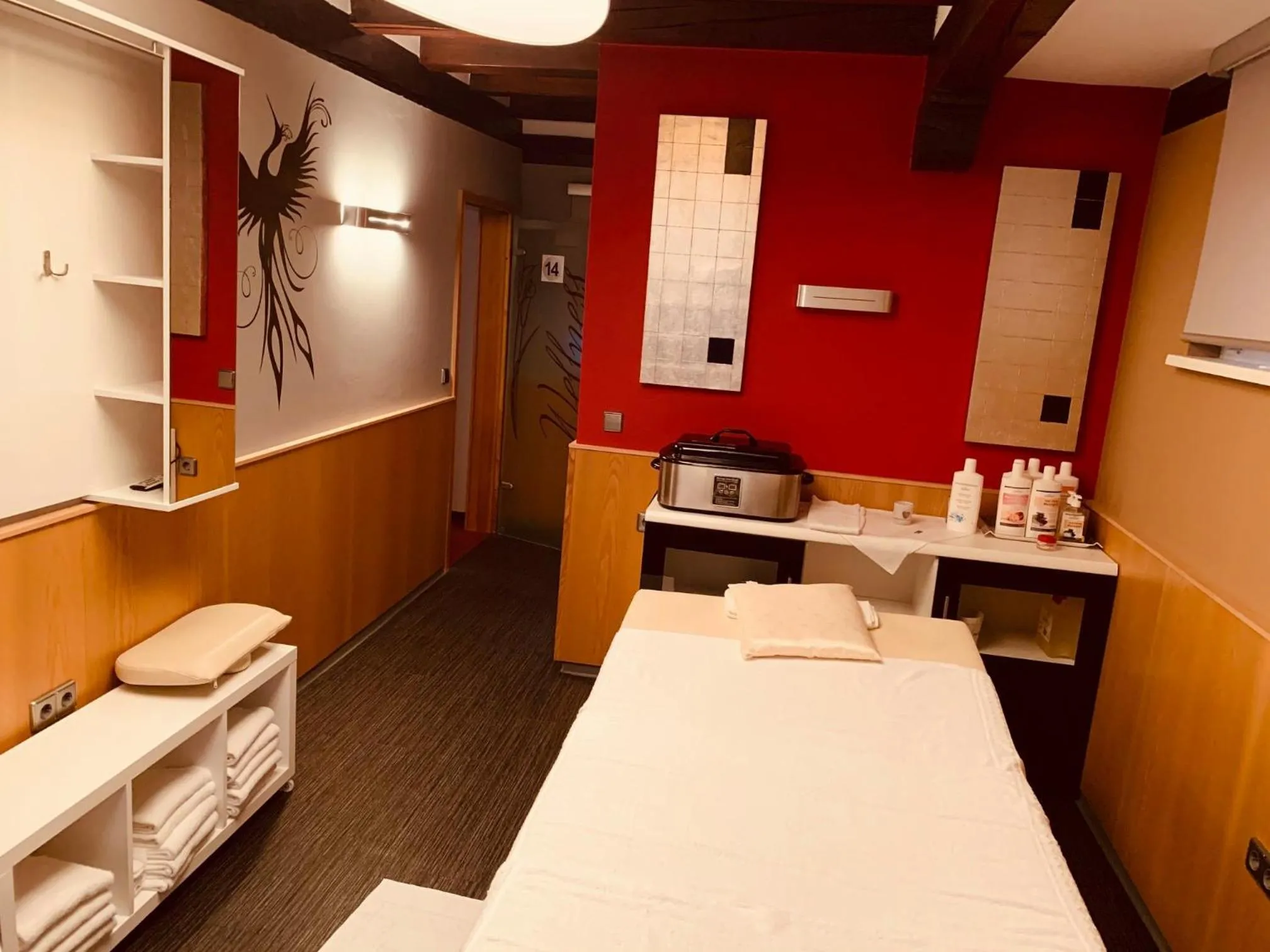 Massage, Bed in Schlosshotel Landstuhl