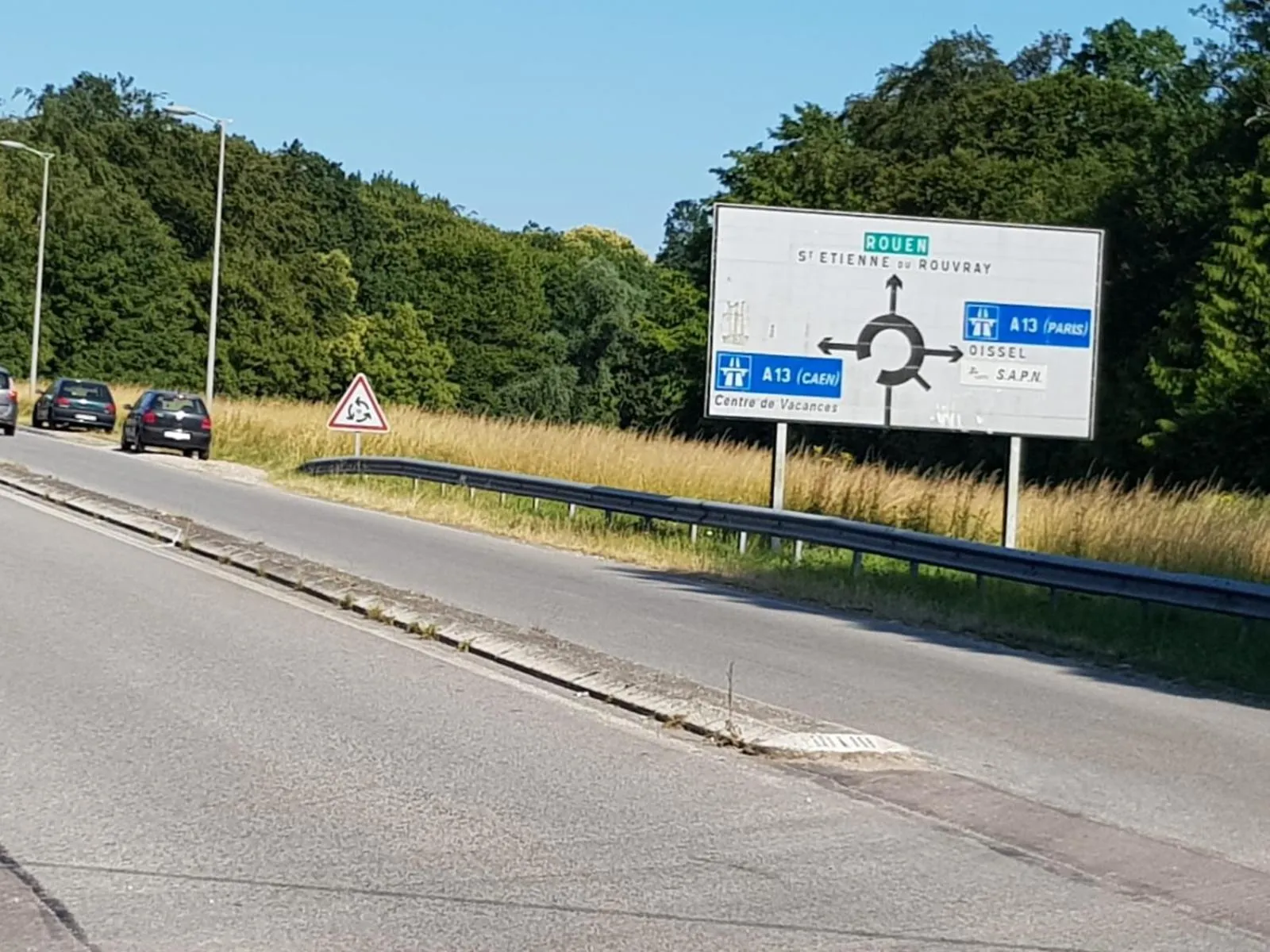 Off site in Hameau des Essarts