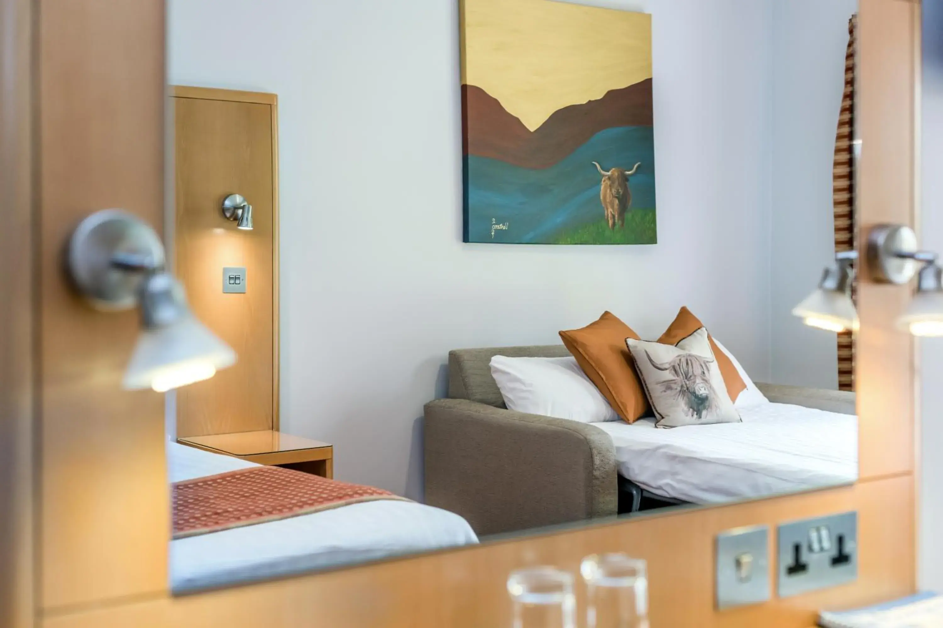 Bedroom, Bed in High Range Lodge Hotel Bedroom, Bed in High Range Lodge Hotel