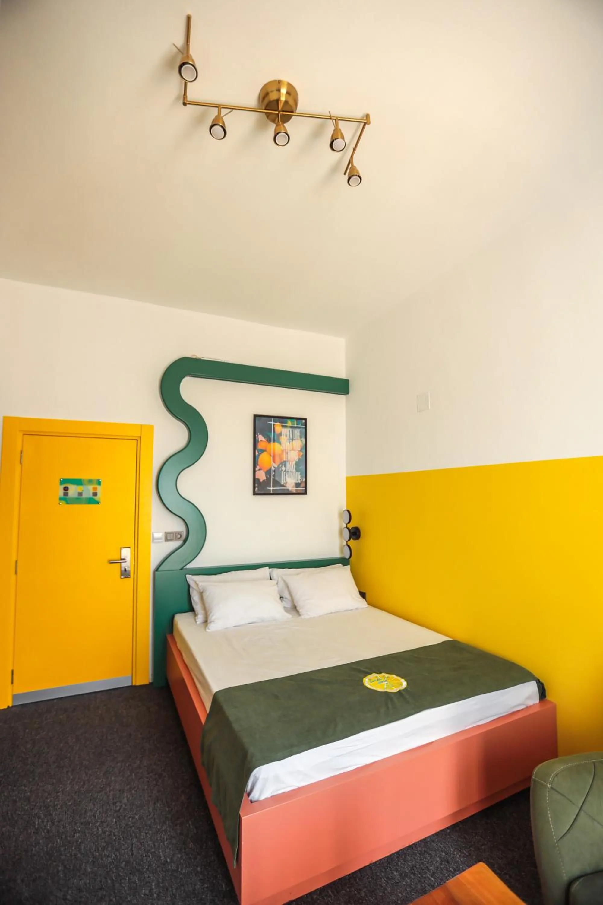 Bed in Limon Inn Hotel, Taşucu