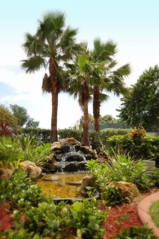 Area and facilities in Oceanview on SAND located in Ocean Manor Resort Fort Lauderdale Beach 2 bed 2 bath spacious corner unit partial ocean view