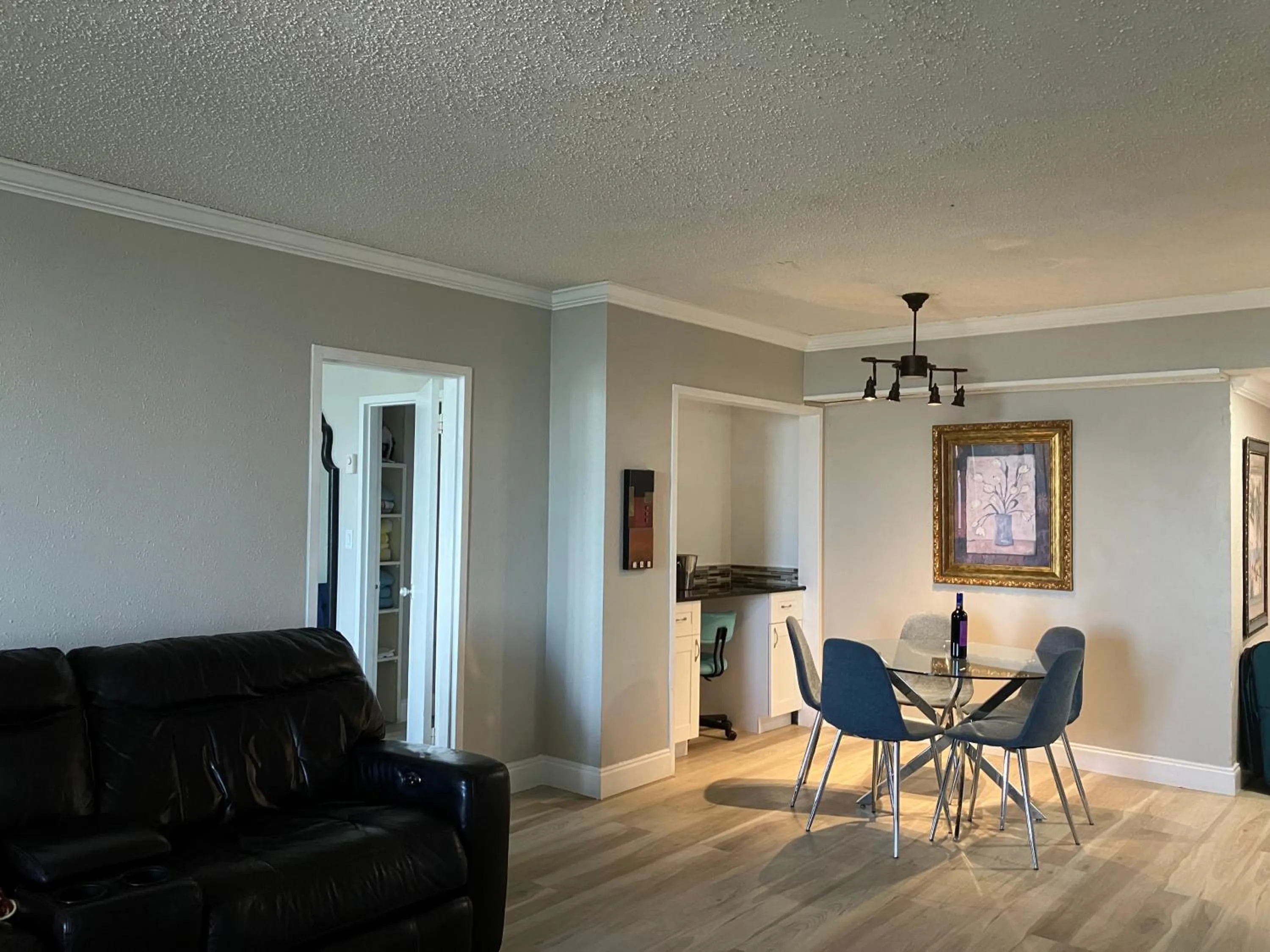 Oceanview on SAND located in Ocean Manor Resort Fort Lauderdale Beach 2 bed 2 bath spacious corner unit partial ocean view