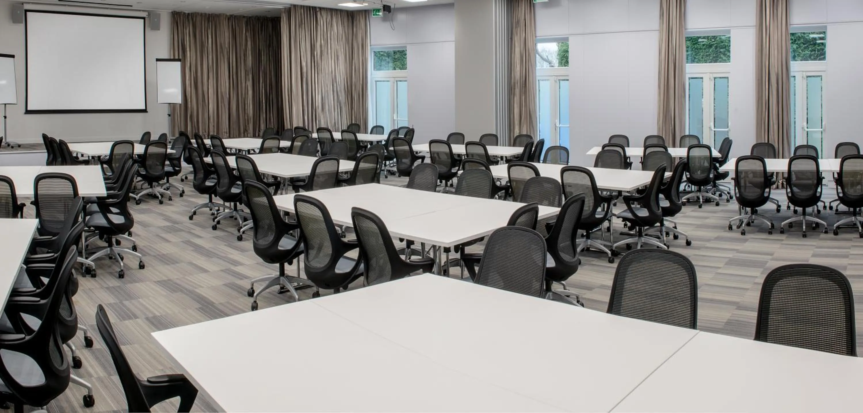 Banquet/Function facilities in De Vere Latimer Estate