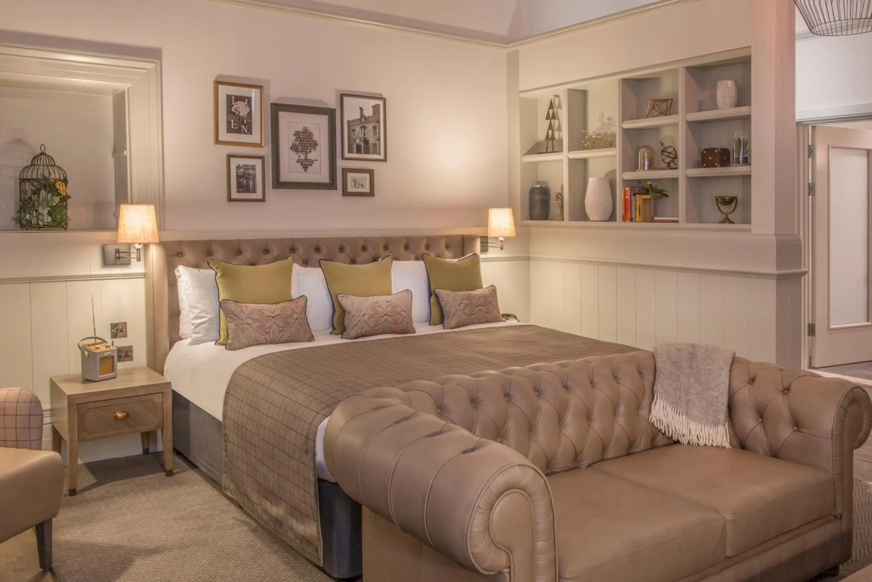 Junior Suite in De Vere Latimer Estate Junior Suite in De Vere Latimer Estate