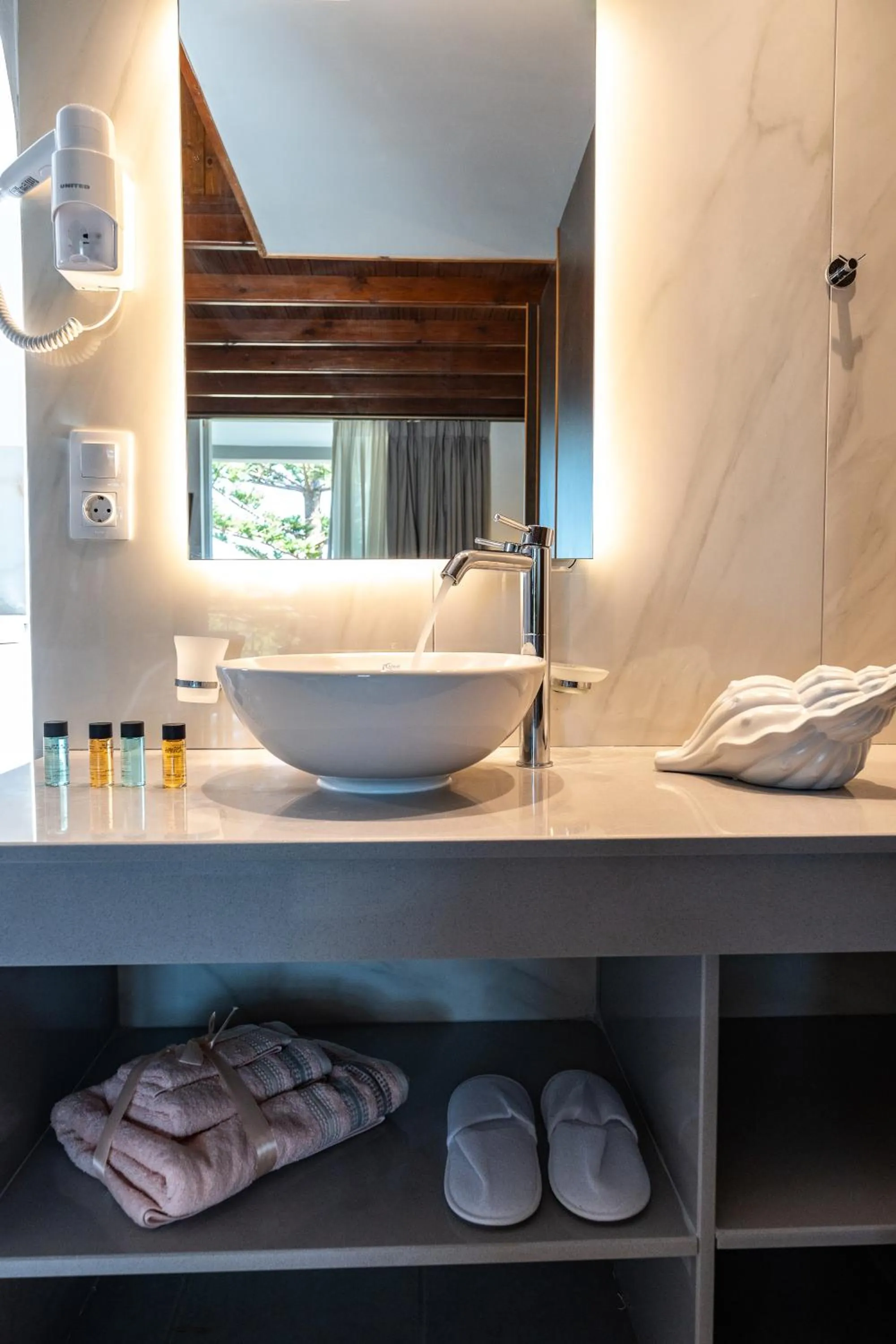 George Beach Studios