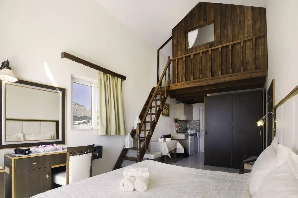 Bed in George Beach Studios