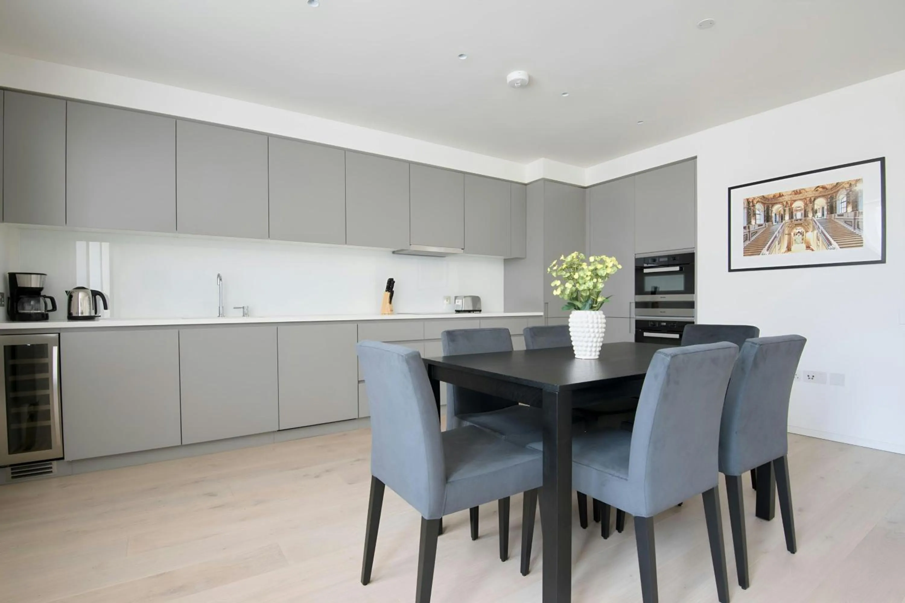 Bedroom in Sonder by Marriott Bonvoy Oxford Circus Apartments