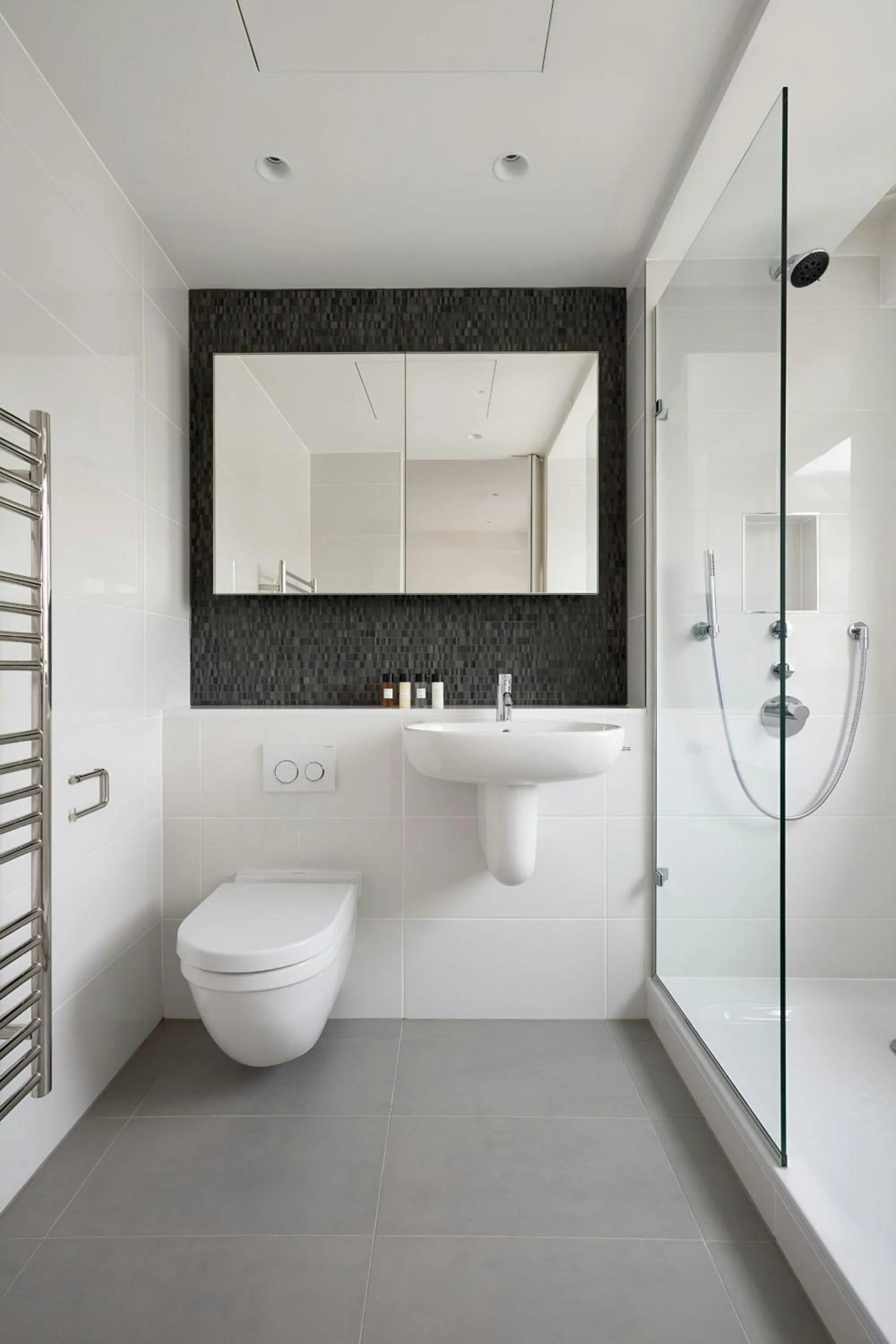 Bathroom in Sonder by Marriott Bonvoy Oxford Circus Apartments