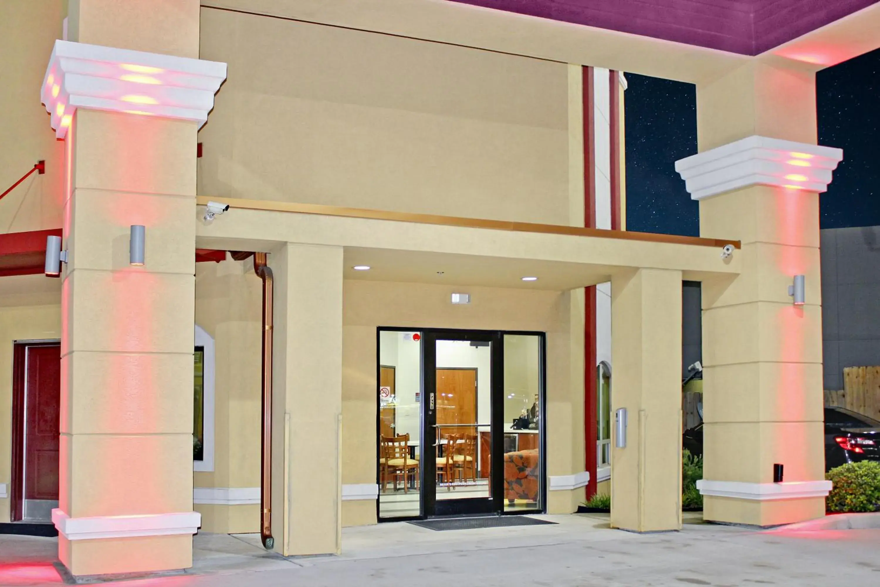 Facade/entrance in Palacio Royale Houston NW at Beltway 8 Facade/entrance in Palacio Royale Houston NW at Beltway 8