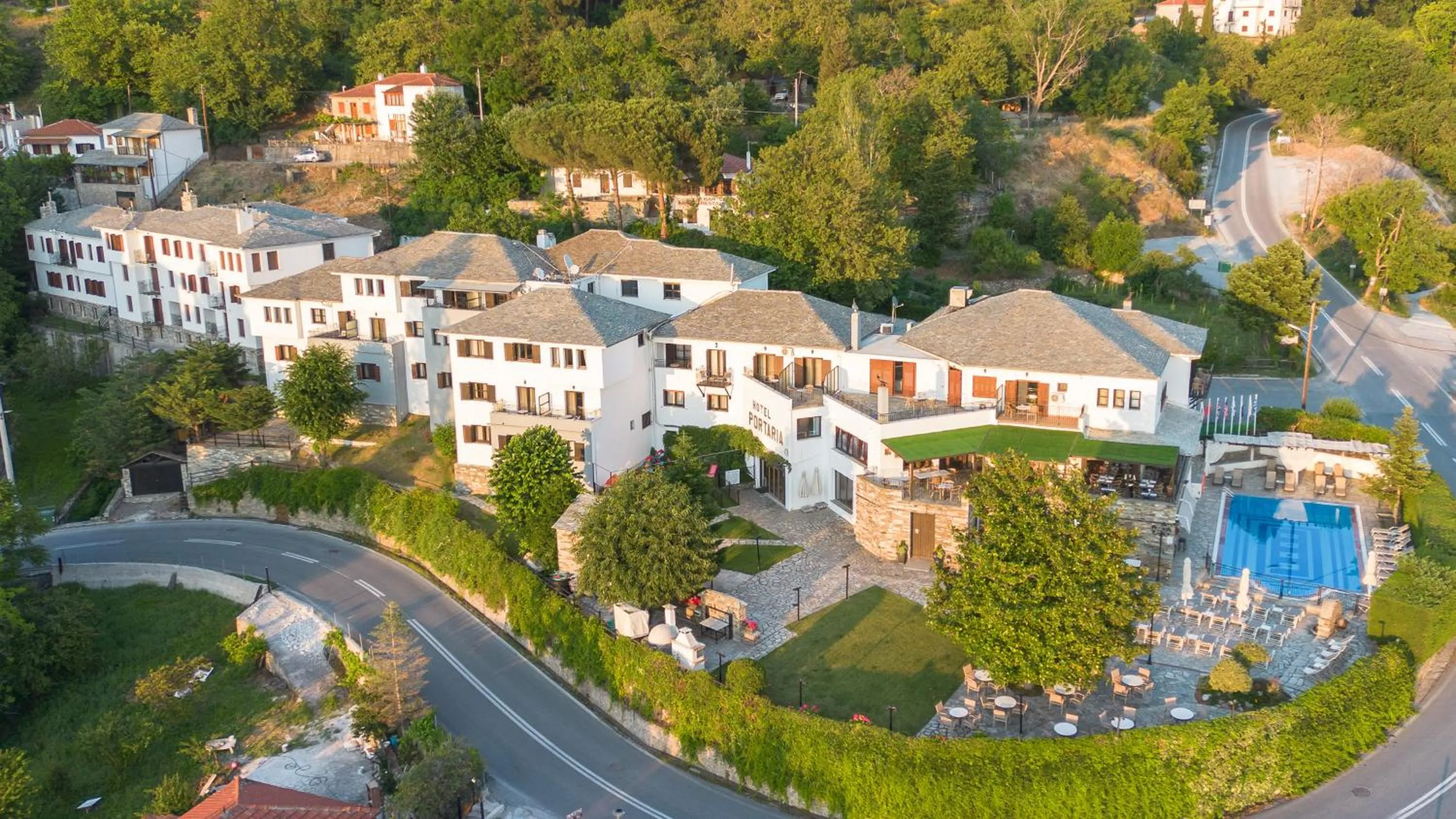 Property building in Portaria Hotel