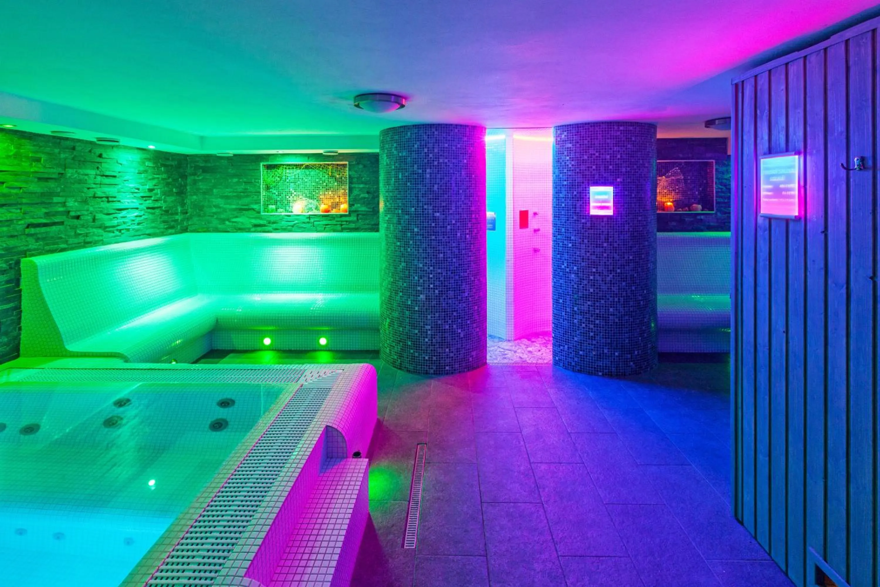 Hot Tub in Hotel McLimon