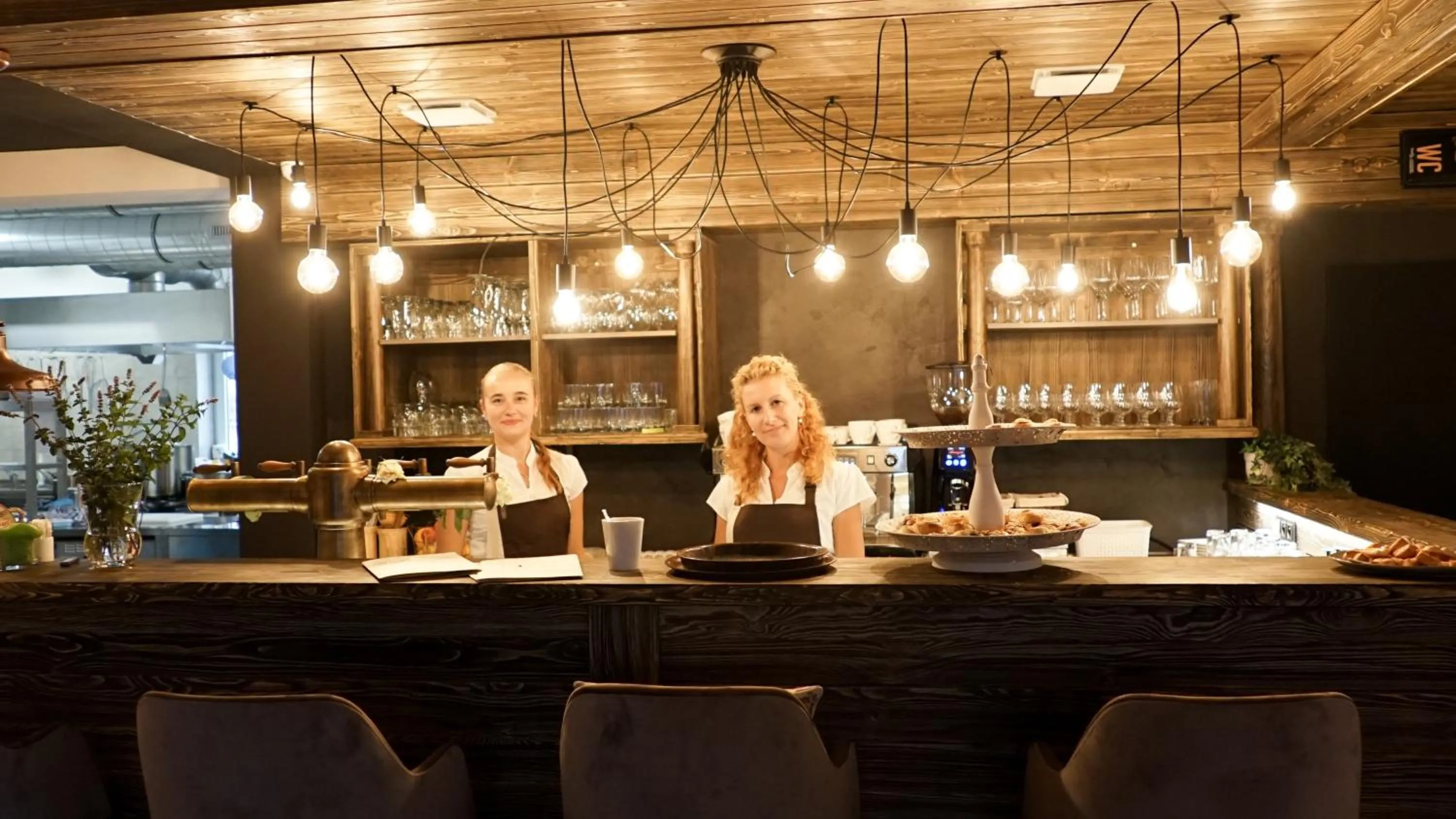 Staff in Hotel McLimon