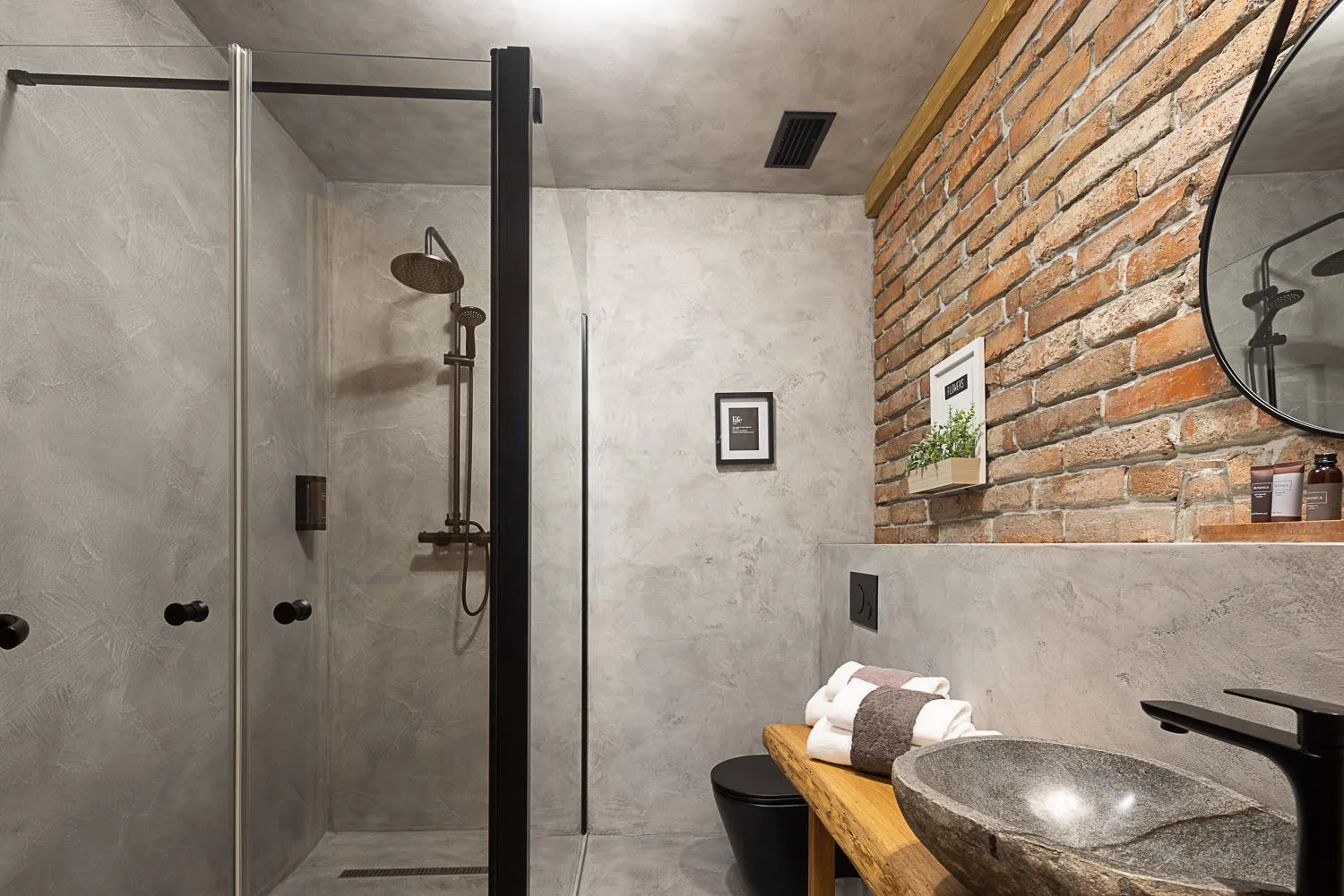 Bathroom in Hotel McLimon