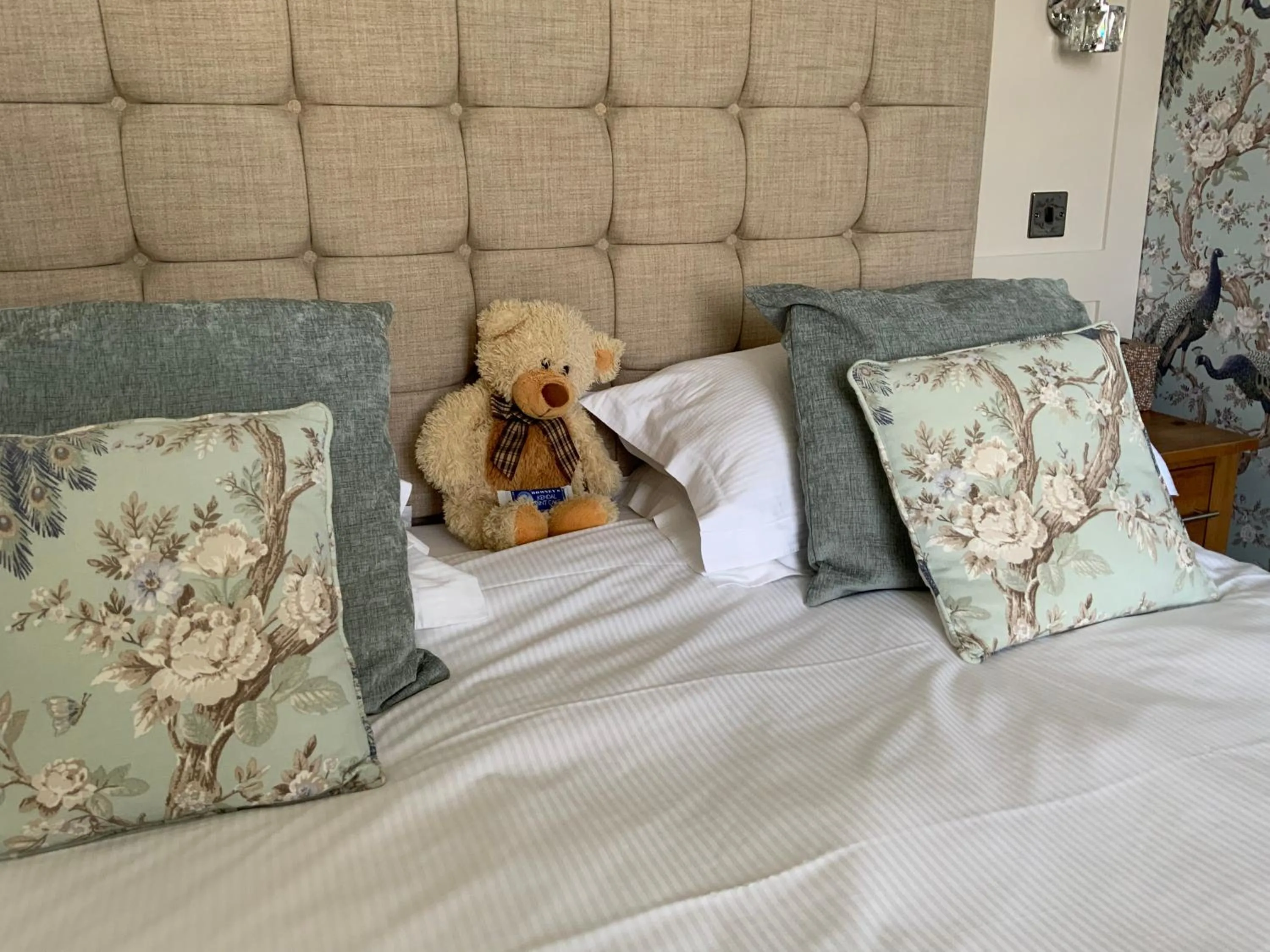 Bed in Montfort Cottage Guest House