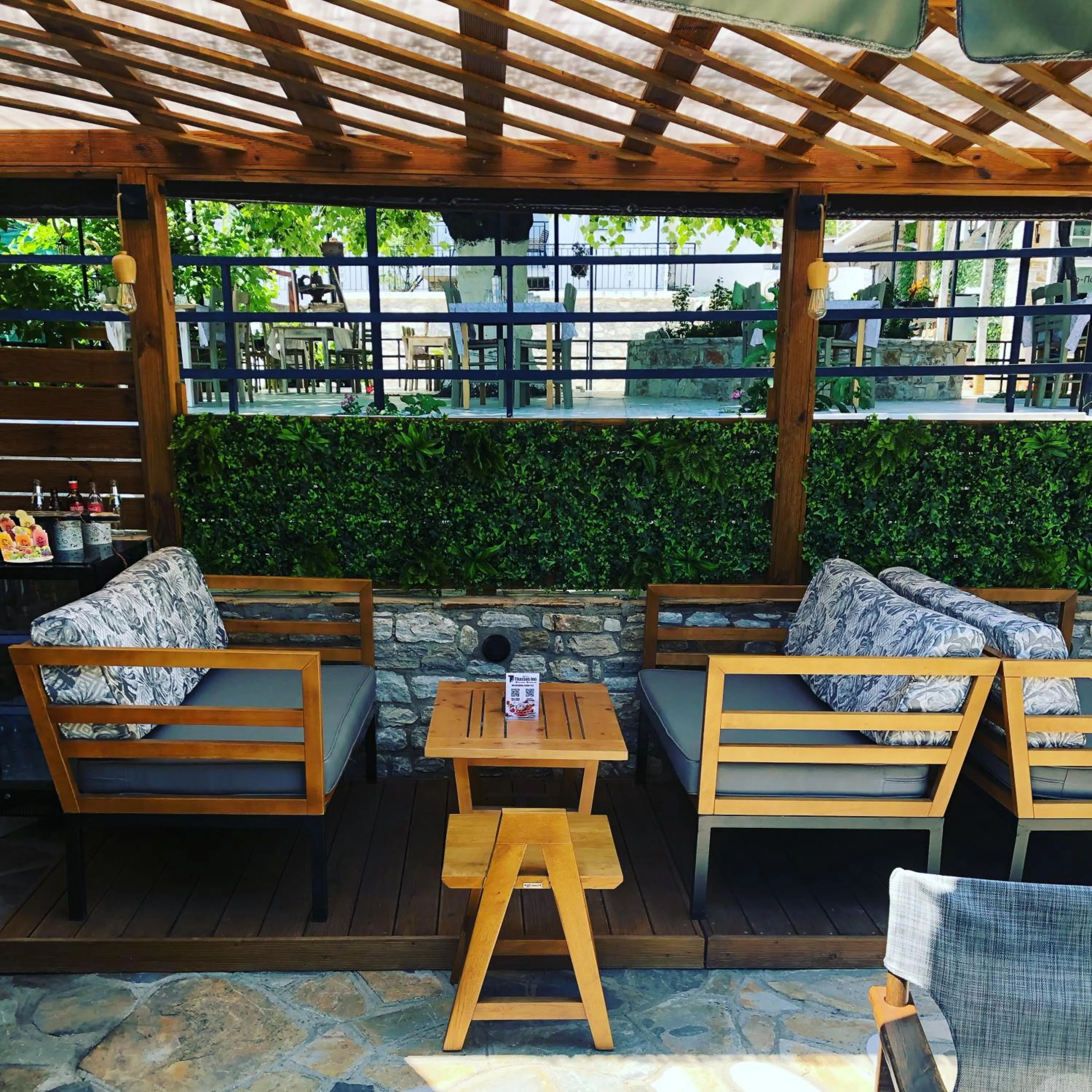 Lounge or bar in Thassos Inn