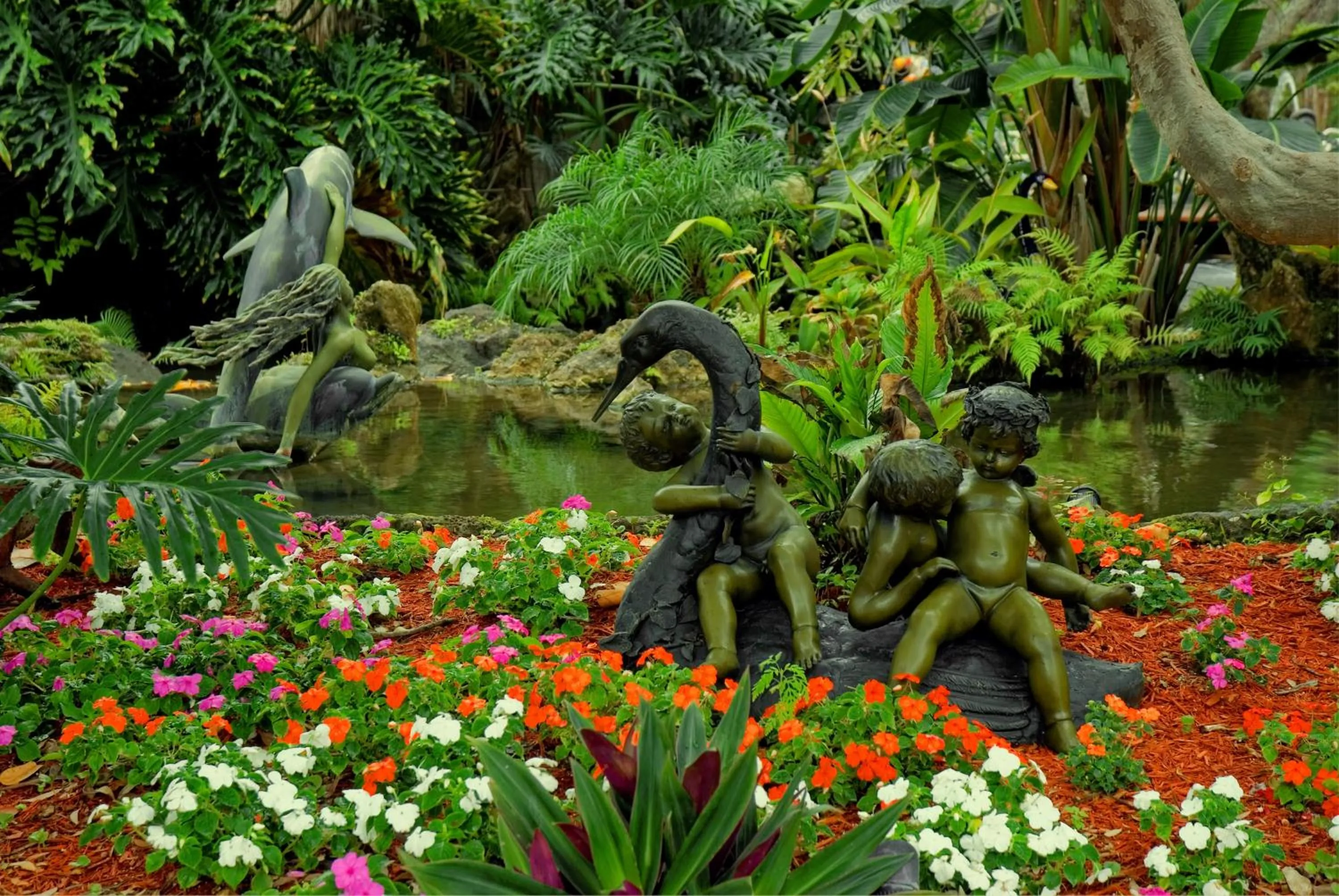 Spring in Best Western Naples Inn & Suites