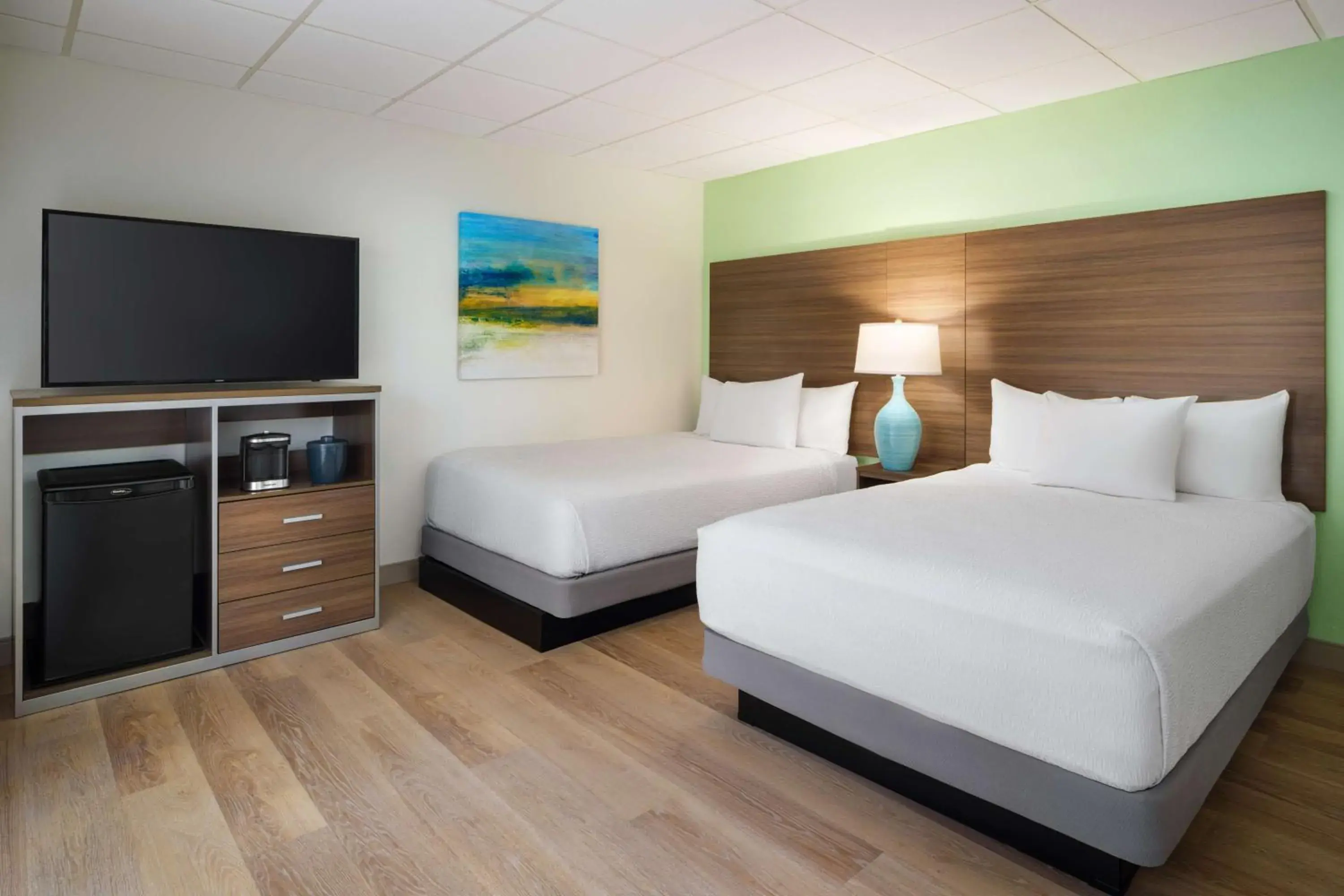 Double Room with Two Double Beds - Non-Smoking in Best Western Naples Inn & Suites Double Room with Two Double Beds - Non-Smoking in Best Western Naples Inn & Suites