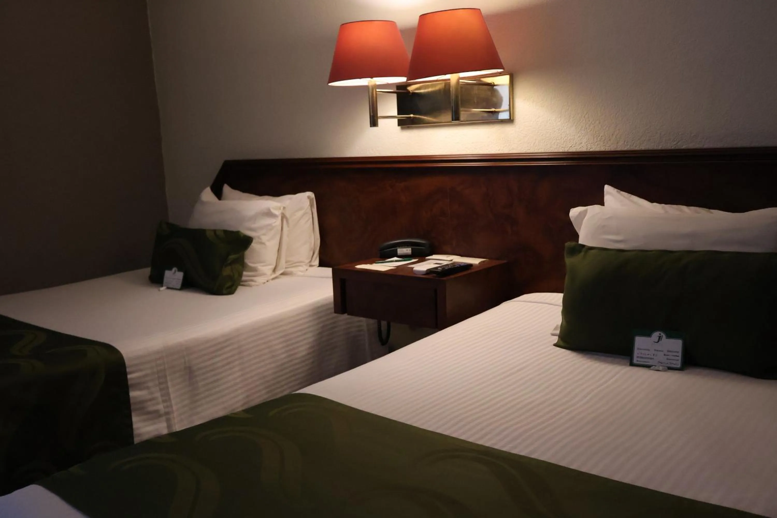 Bed in Hotel La Joya Tulancingo