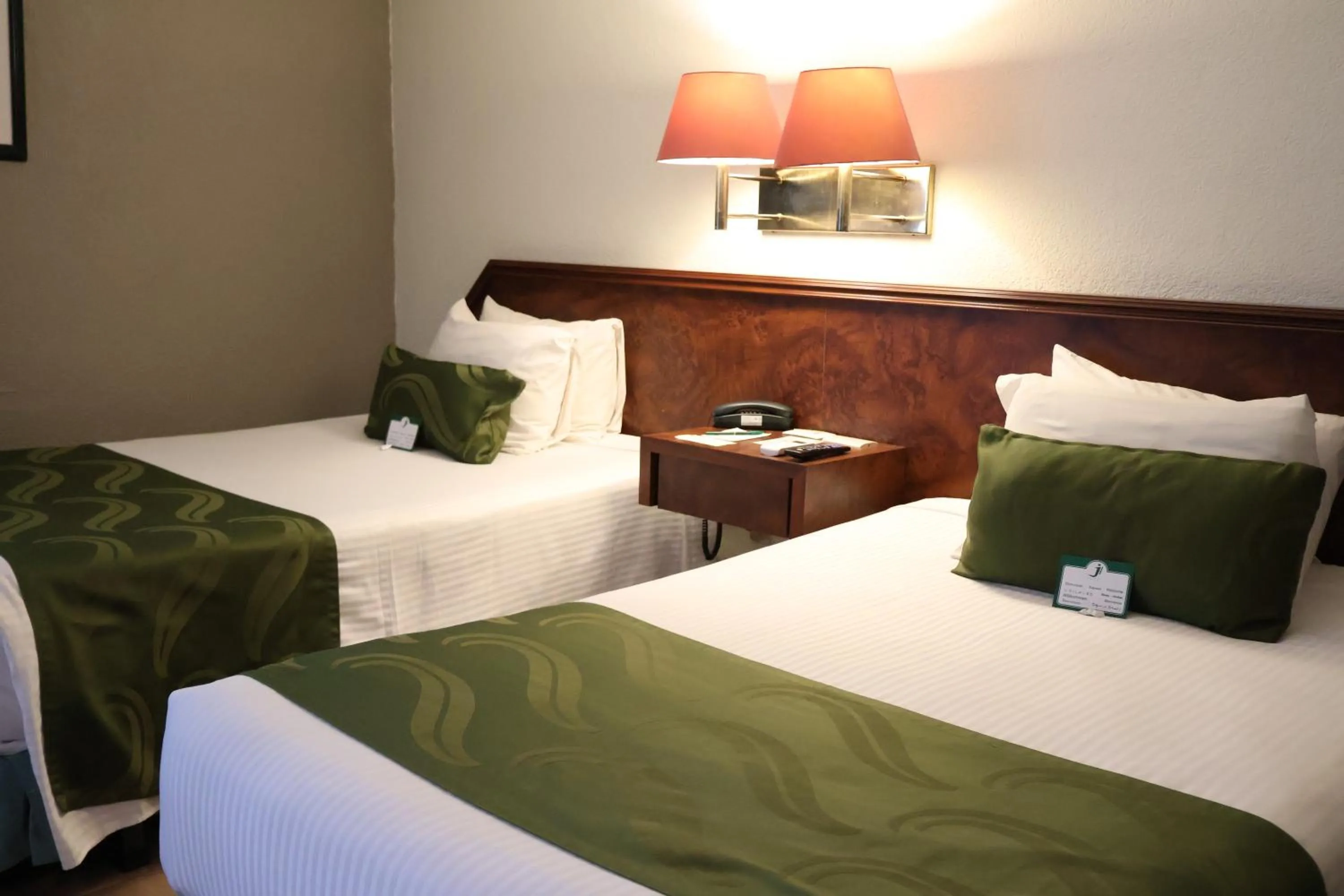 Bed in Hotel La Joya Tulancingo