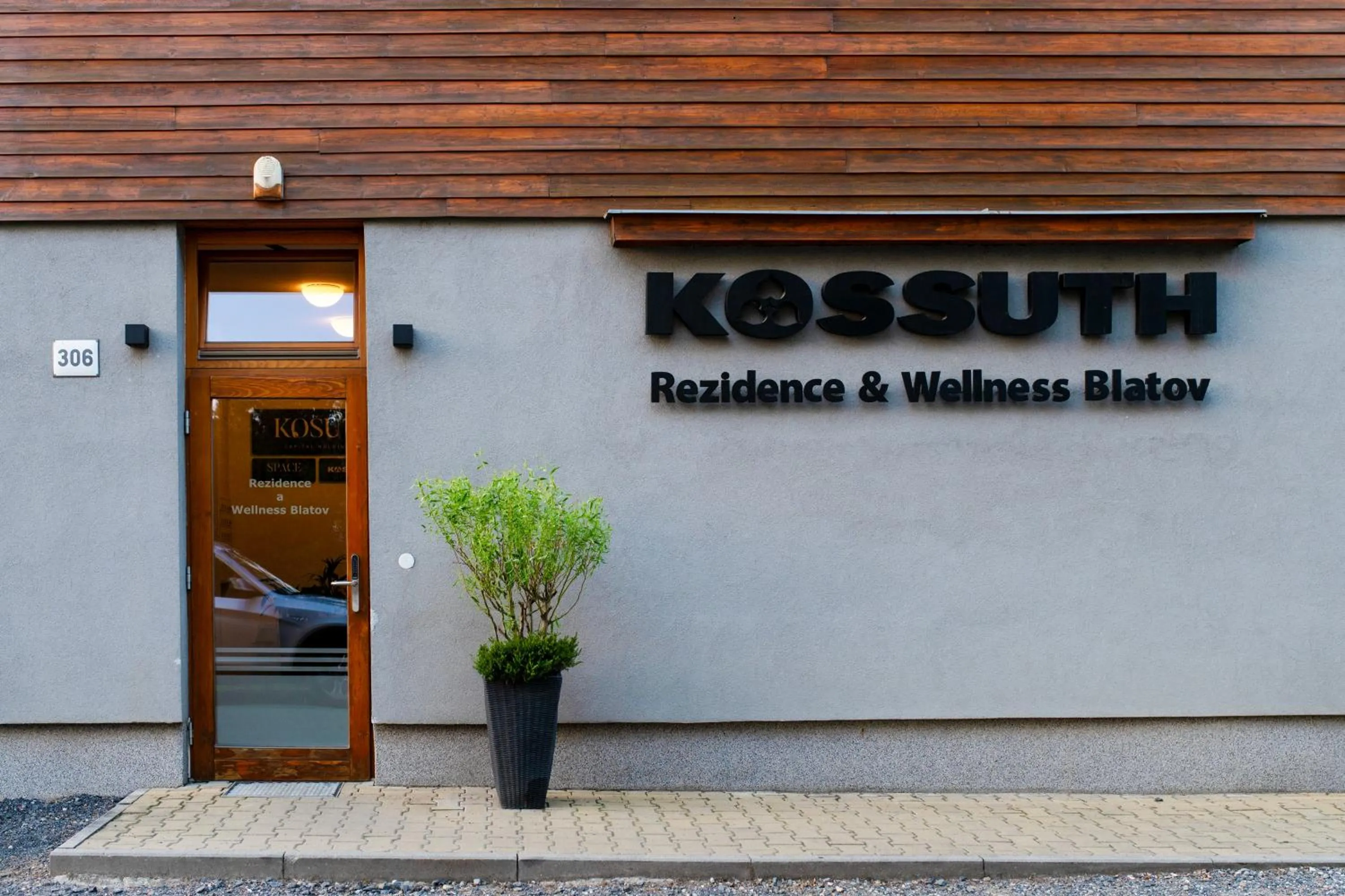 Property logo or sign in Rezidence & Wellness Blatov
