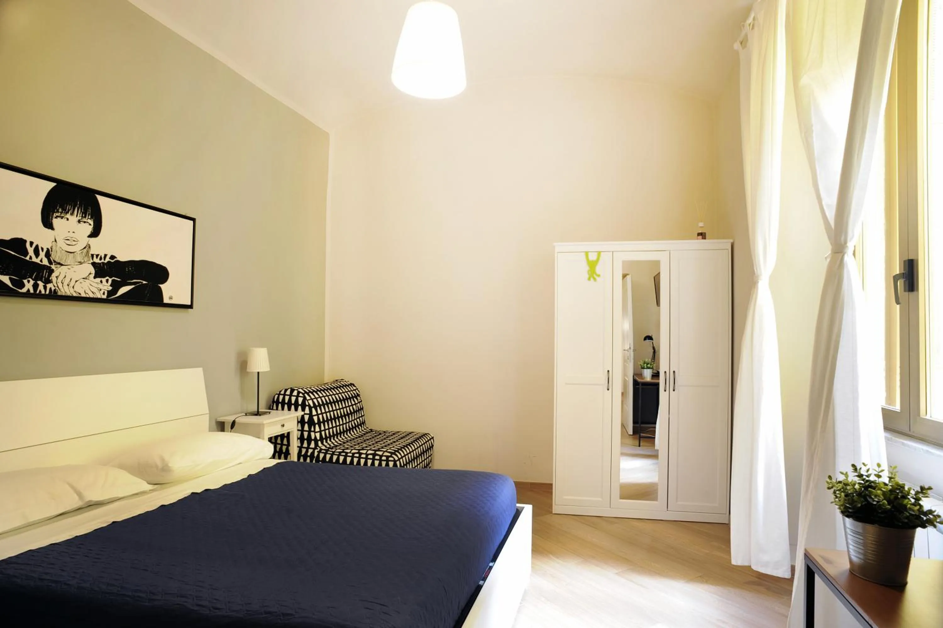 Photo of the whole room, Bed in Home Vaticano 50 steps from Museum