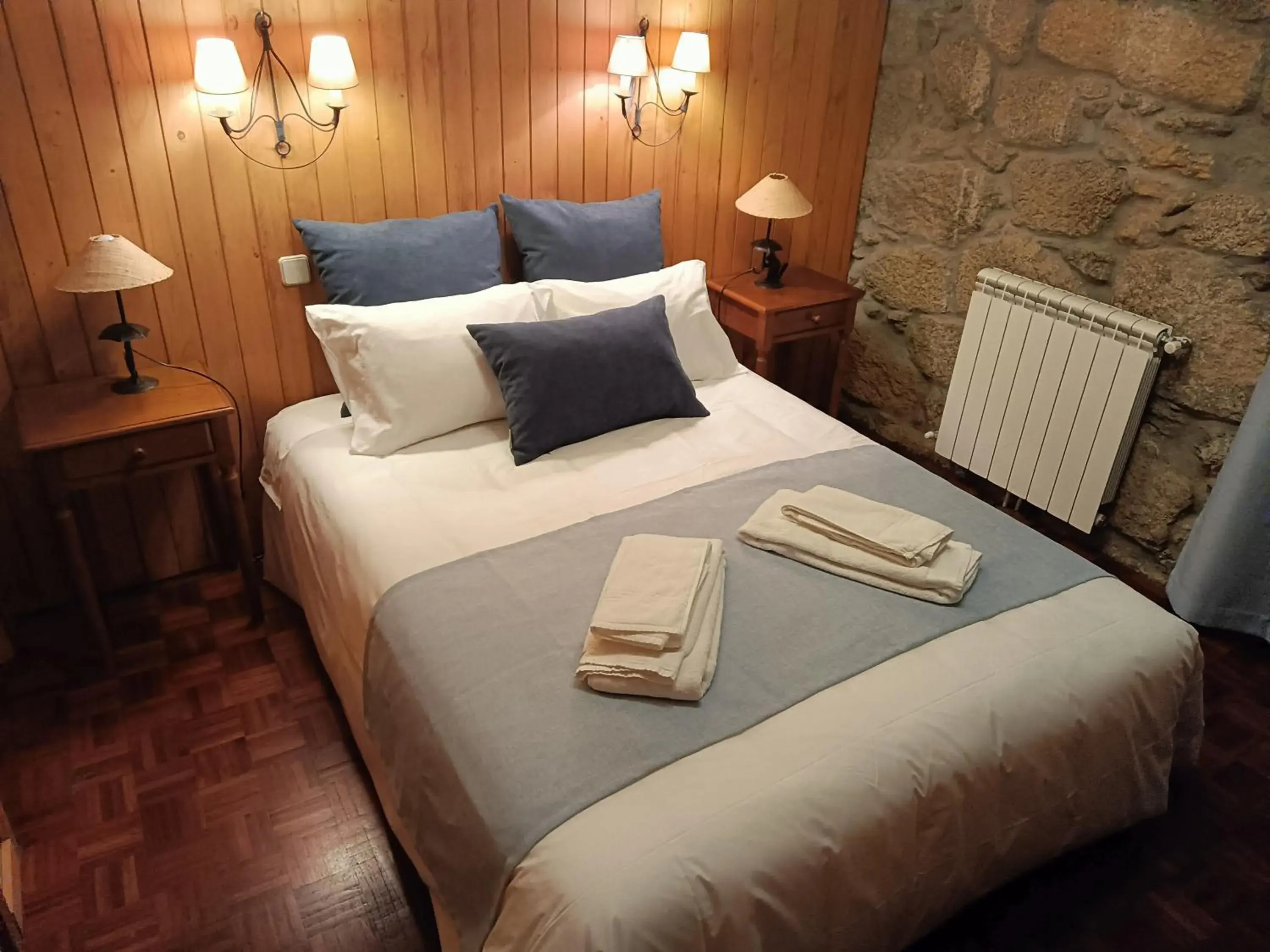 Double or Twin Room - single occupancy in Quinta de Leandres Double or Twin Room - single occupancy in Quinta de Leandres