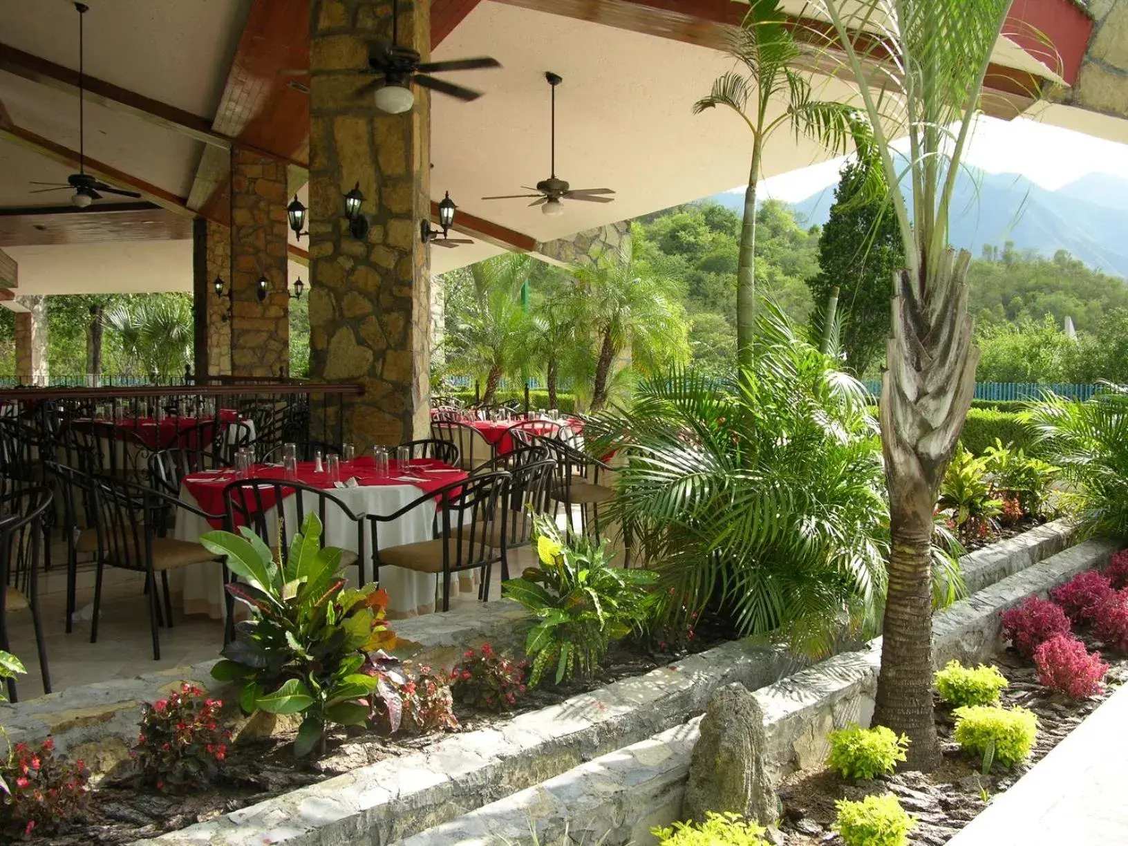 Restaurant/places to eat in Bahia Escondida Restaurant/places to eat in Bahia Escondida