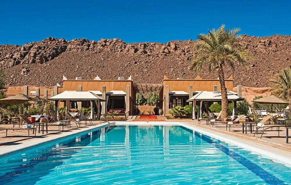 Swimming pool in Hotel Bab Rimal - Your Foum Zguid Escape