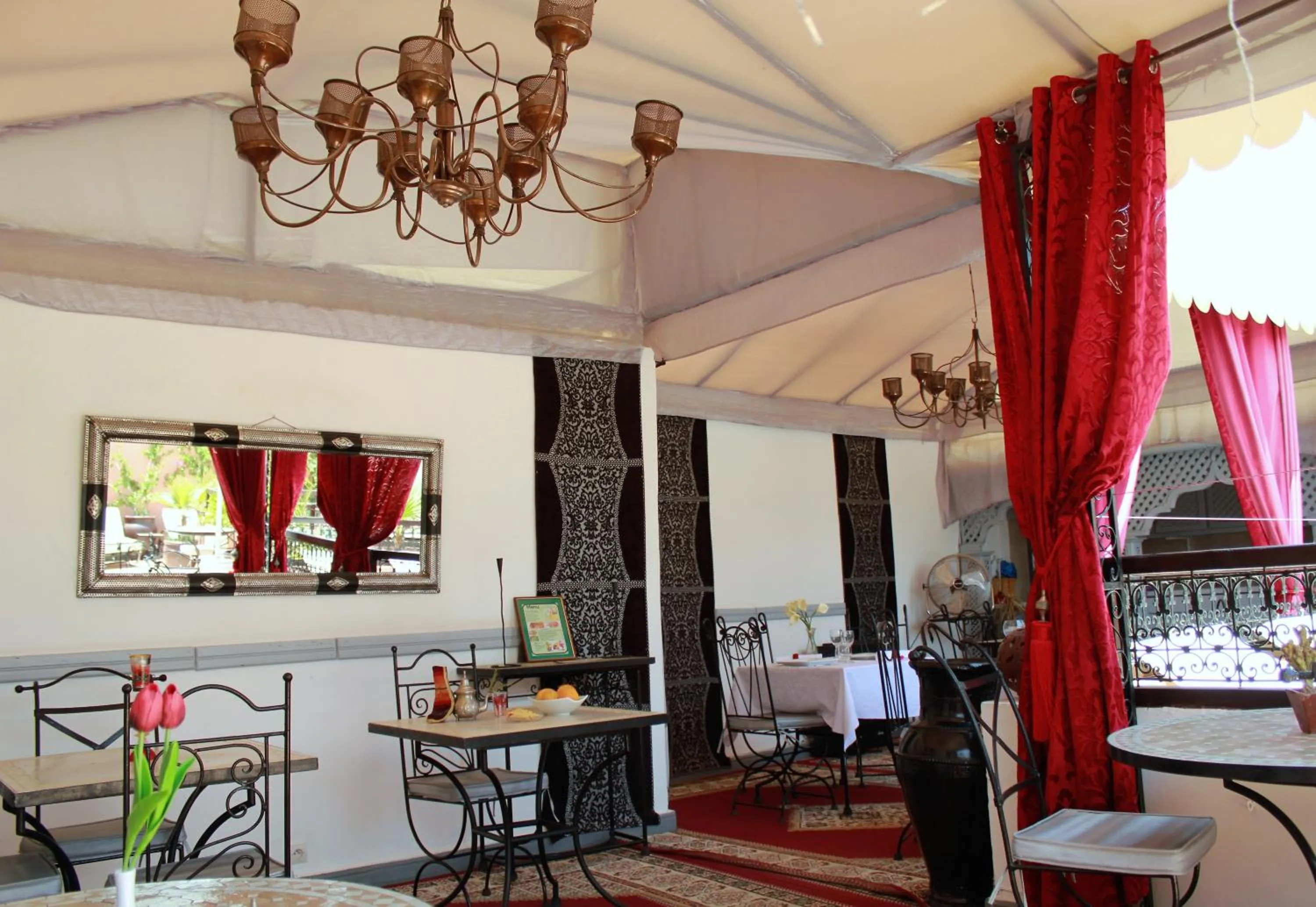 Restaurant/places to eat in Les Jardins Mandaline