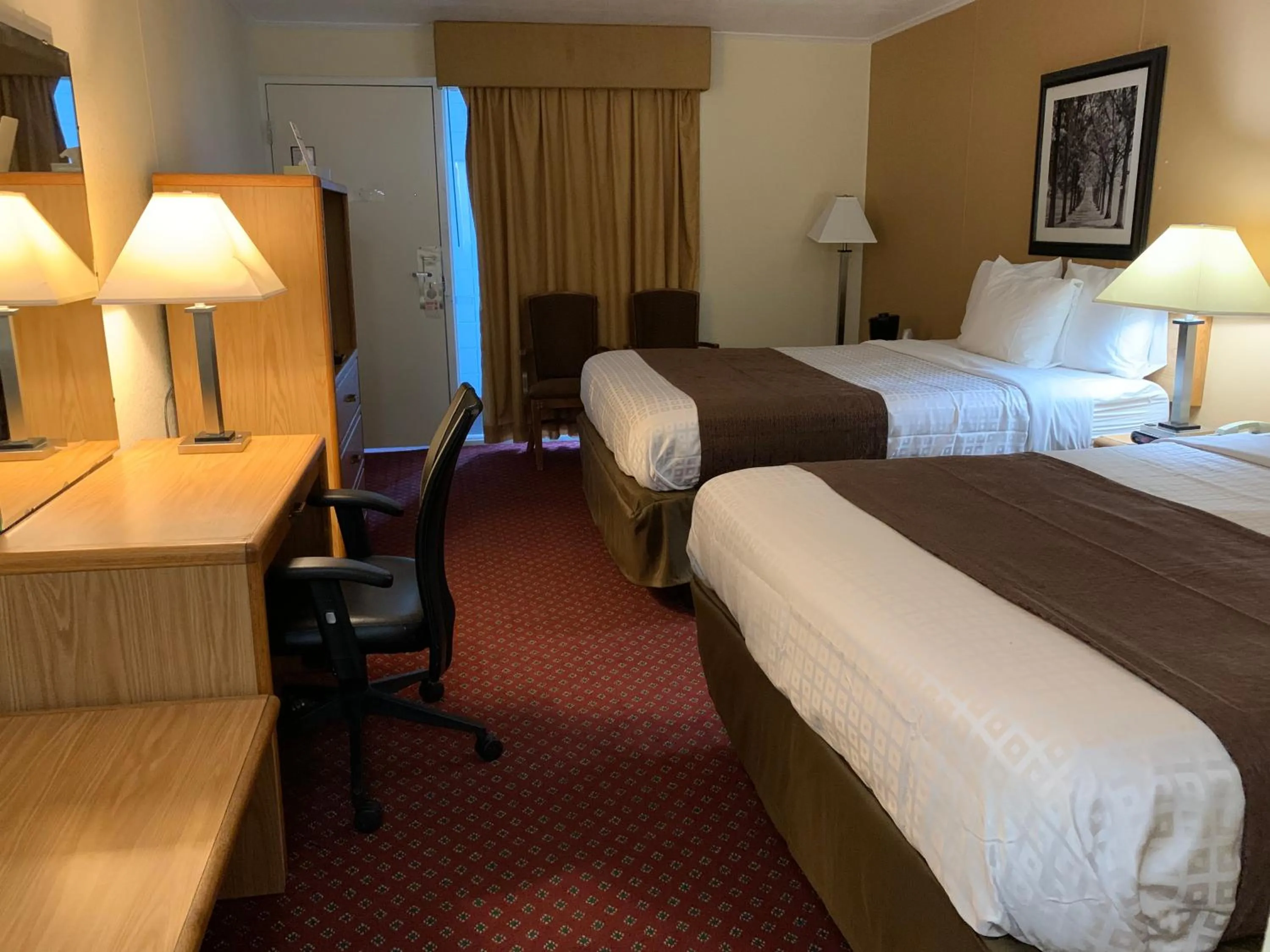 Bed in Red Carpet Inn & Suites Ebensburg
