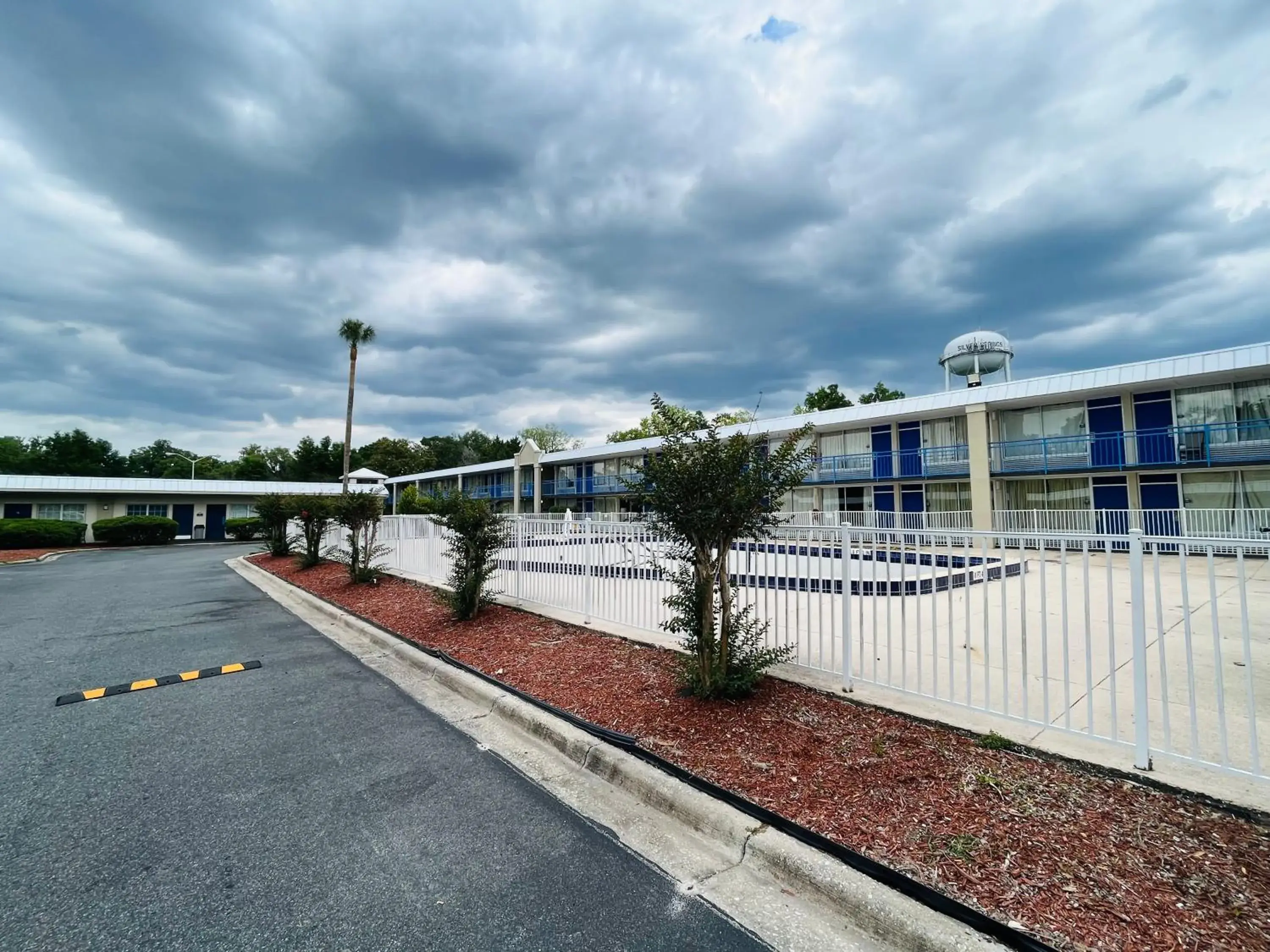 Rodeway Inn Rodeway Inn