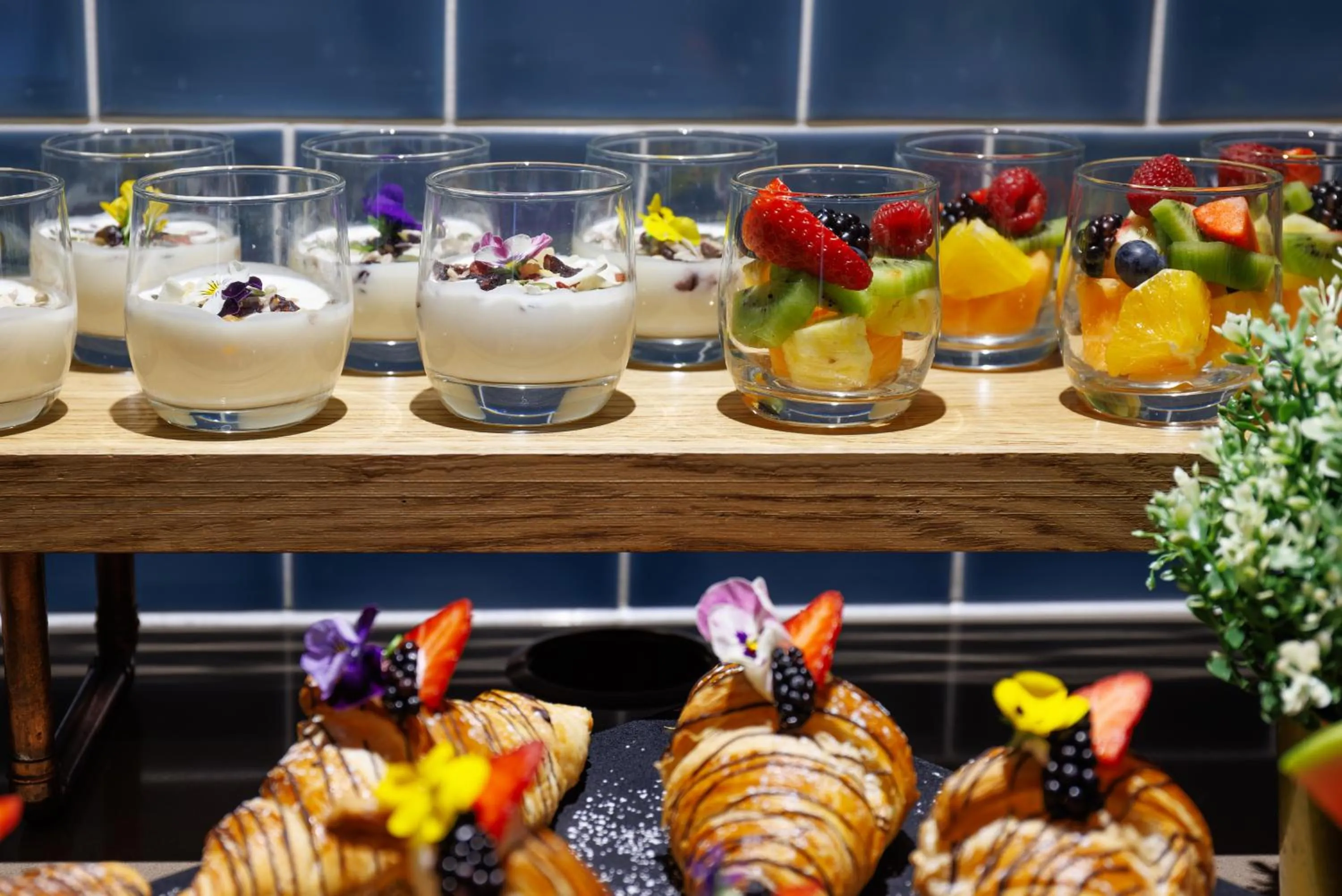 Meeting/conference room in DoubleTree by Hilton London Angel Kings Cross