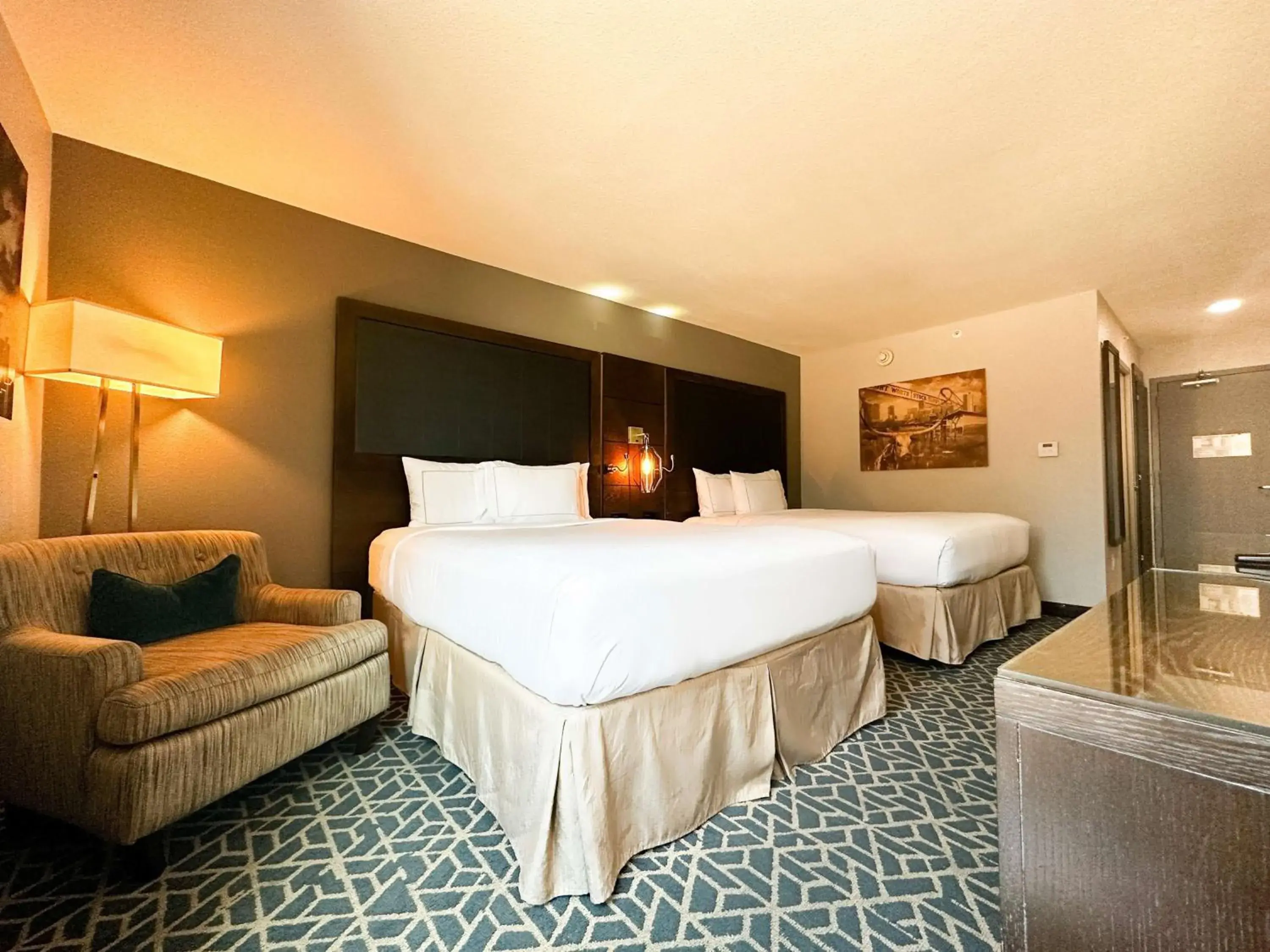 Queen Room with Two Queen Beds - Patio and Pool Access in Doubletree by Hilton Arlington DFW South Queen Room with Two Queen Beds - Patio and Pool Access in Doubletree by Hilton Arlington DFW South