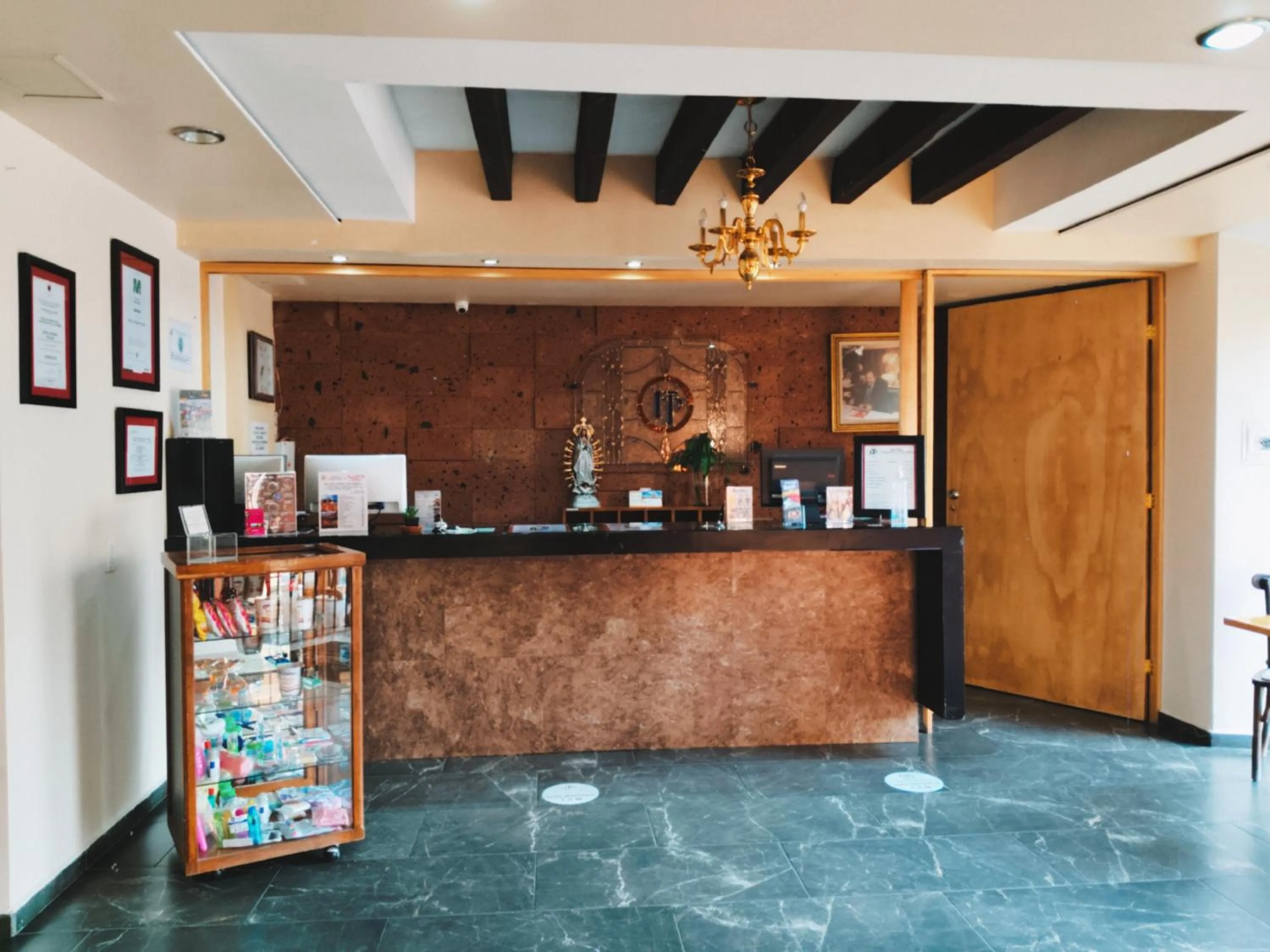 Lobby or reception in Posada Tolosa