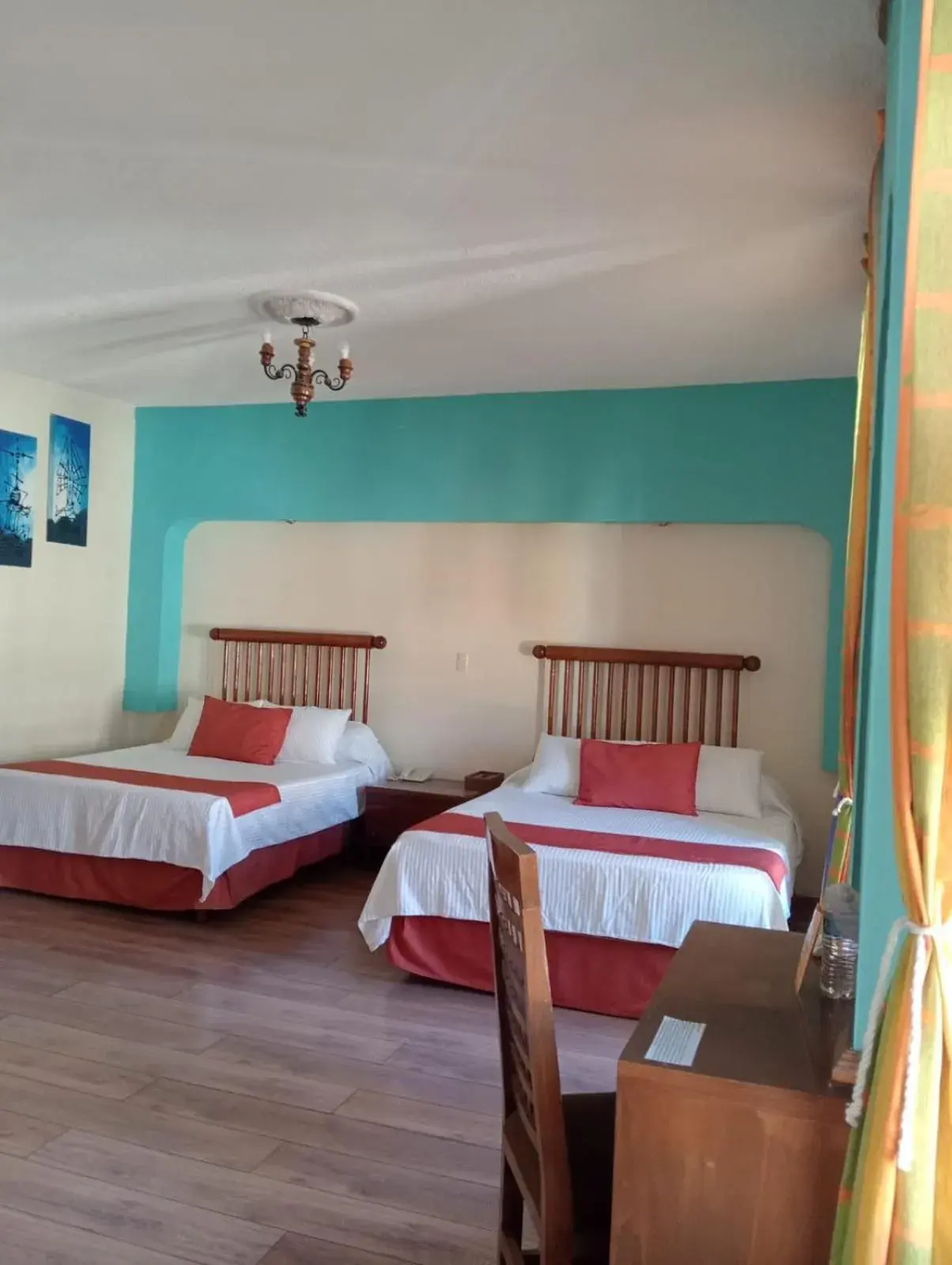 Standard Twin Room in Posada Tolosa Standard Twin Room in Posada Tolosa