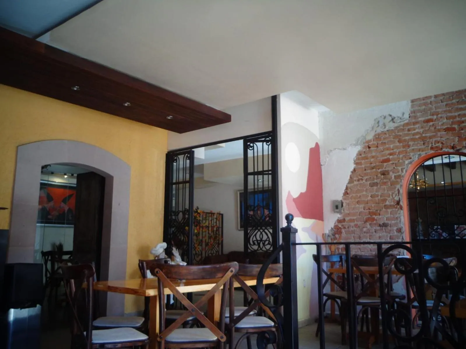 Restaurant/places to eat in Posada Tolosa