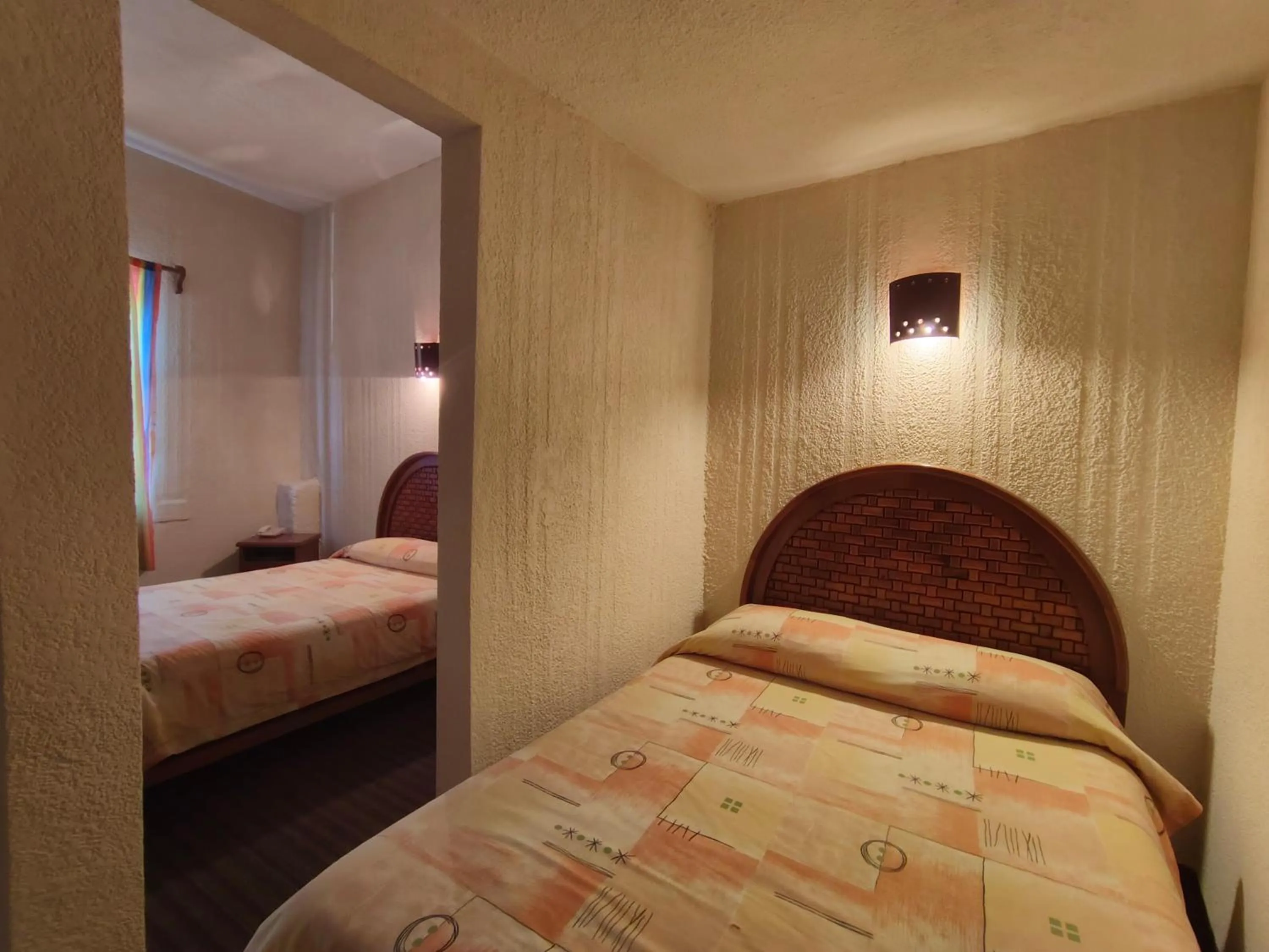 Photo of the whole room, Bed in Posada Tolosa