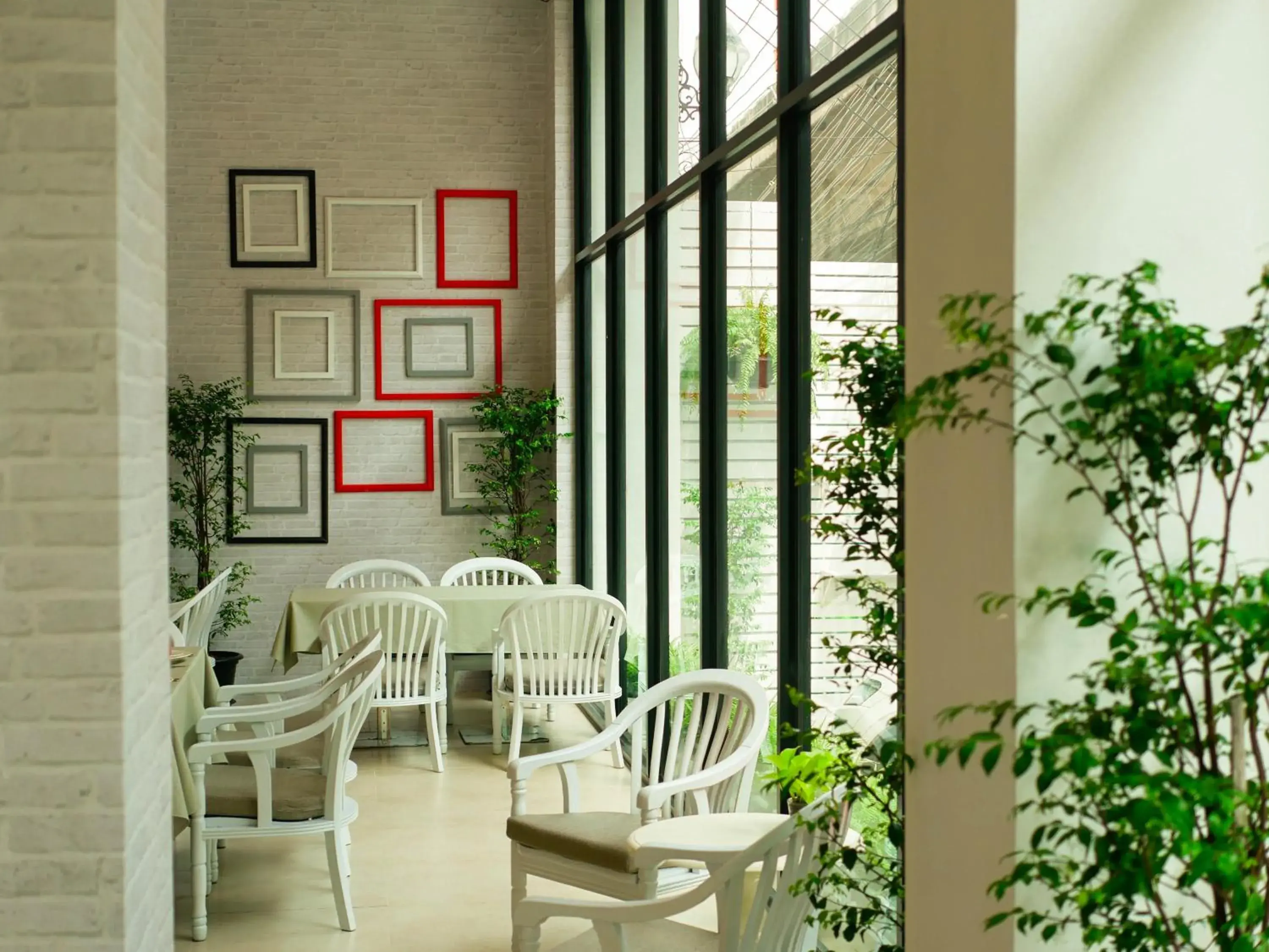 Restaurant/places to eat in The Kinn Bangkok Restaurant/places to eat in The Kinn Bangkok