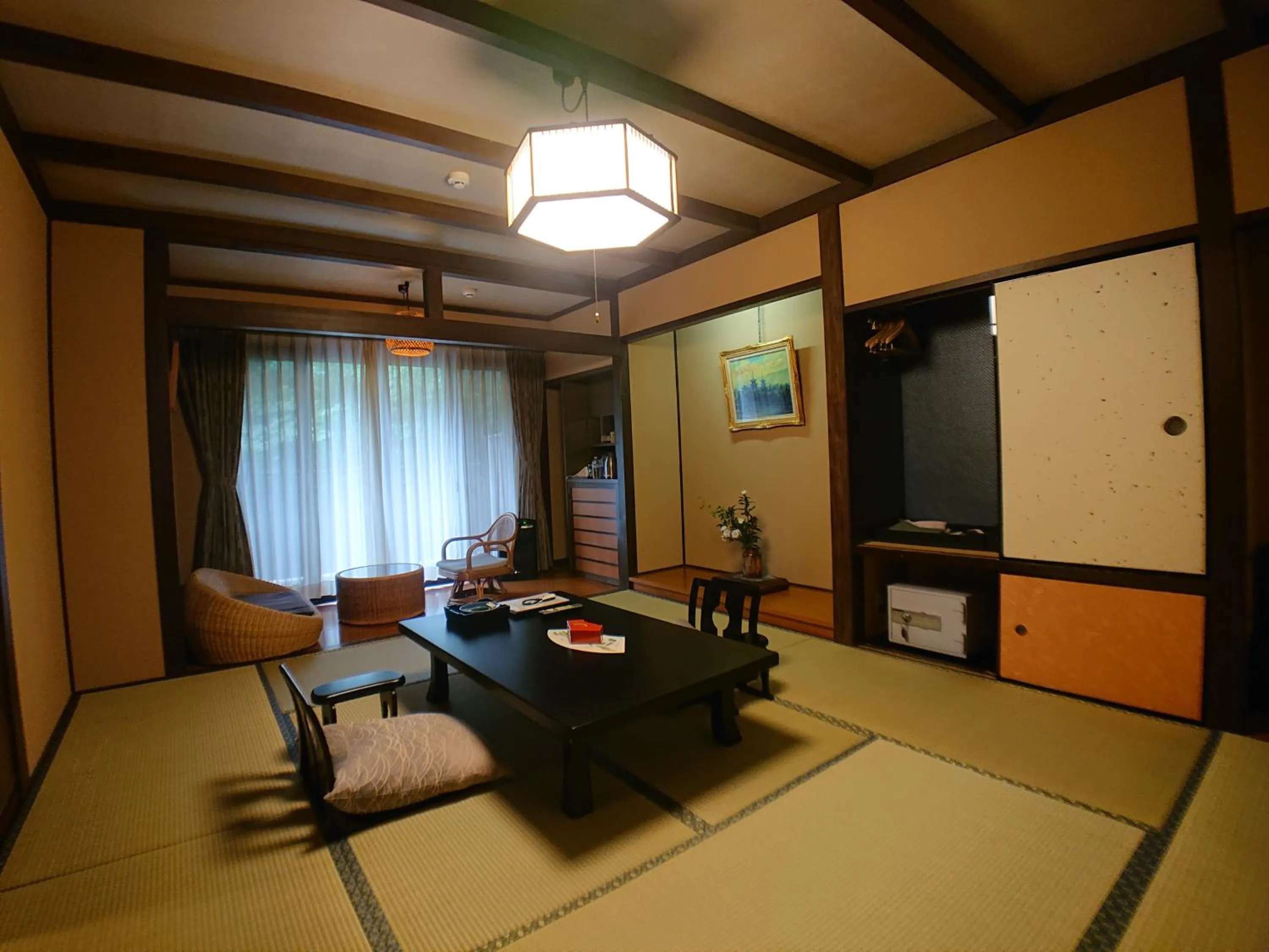 Photo of the whole room in Kasuga Hotel