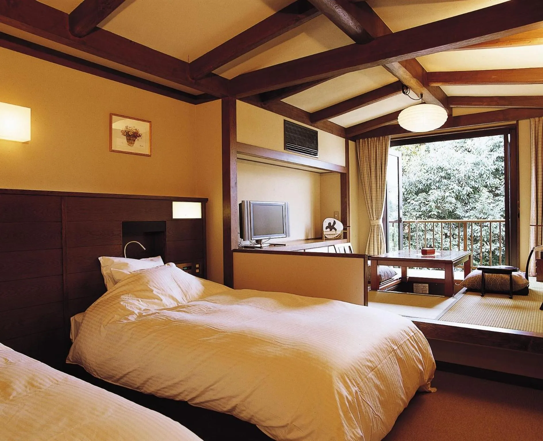 Photo of the whole room, Bed in Kasuga Hotel