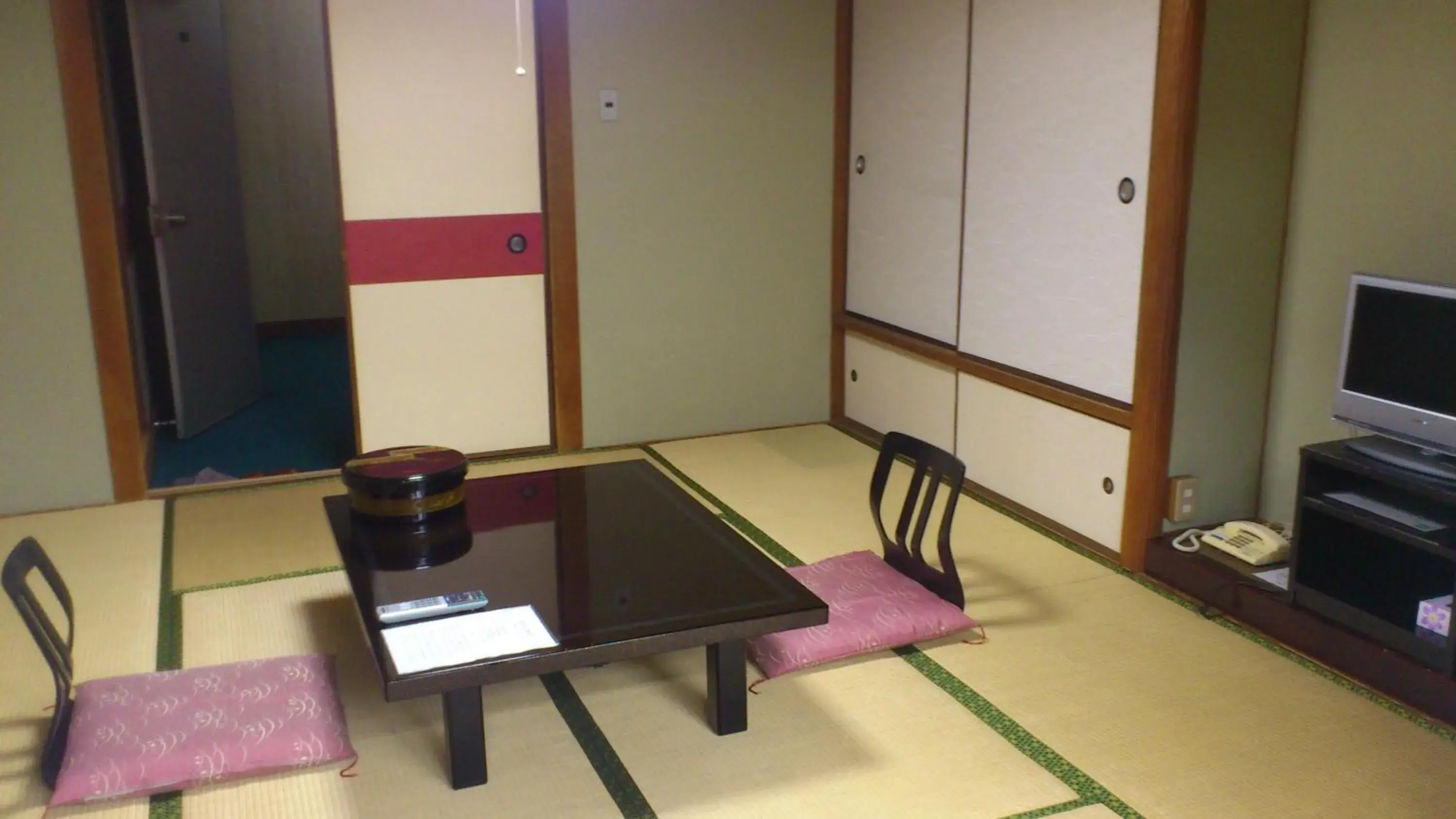 Photo of the whole room in Daibutsukan Photo of the whole room in Daibutsukan