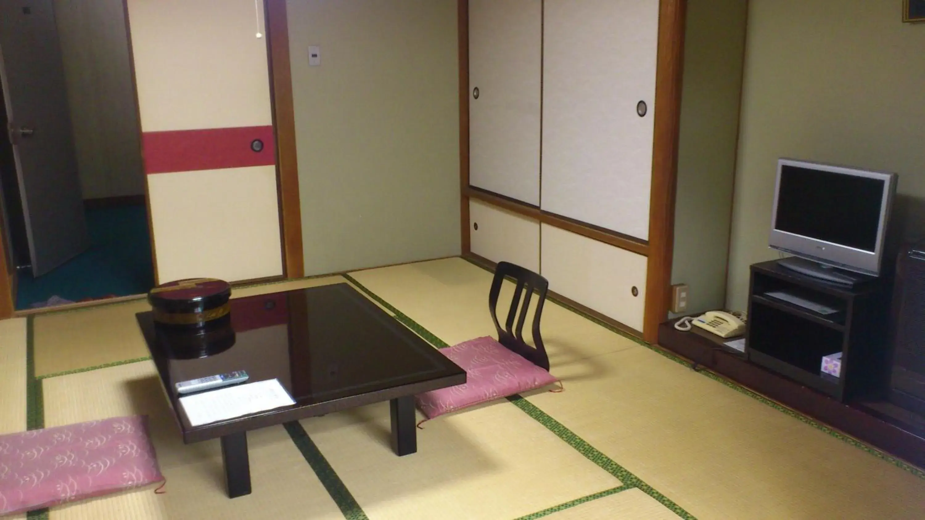 Photo of the whole room in Daibutsukan Photo of the whole room in Daibutsukan