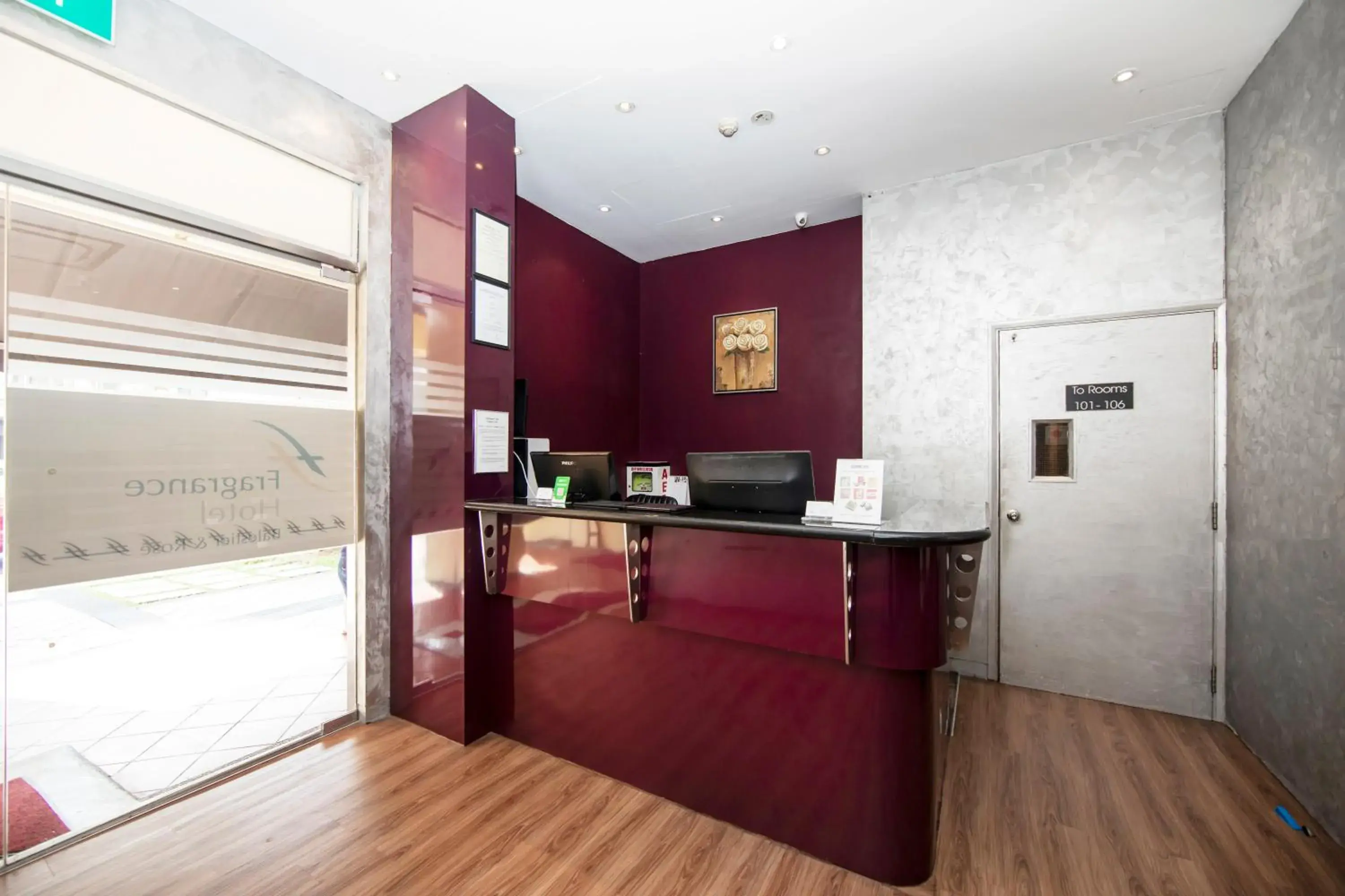 Lobby or reception in Fragrance Hotel - Balestier Lobby or reception in Fragrance Hotel - Balestier