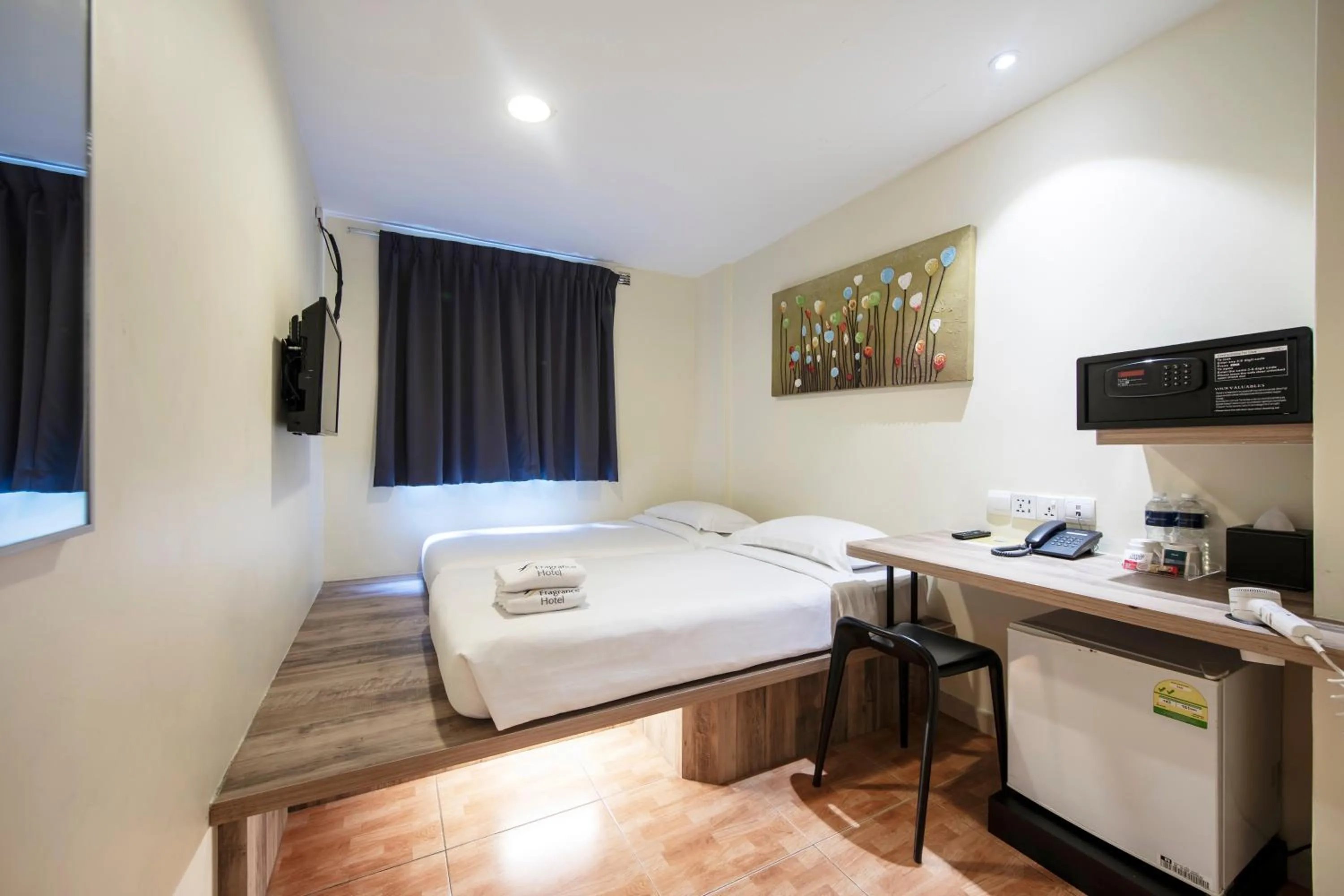 Bed in Fragrance Hotel - Balestier