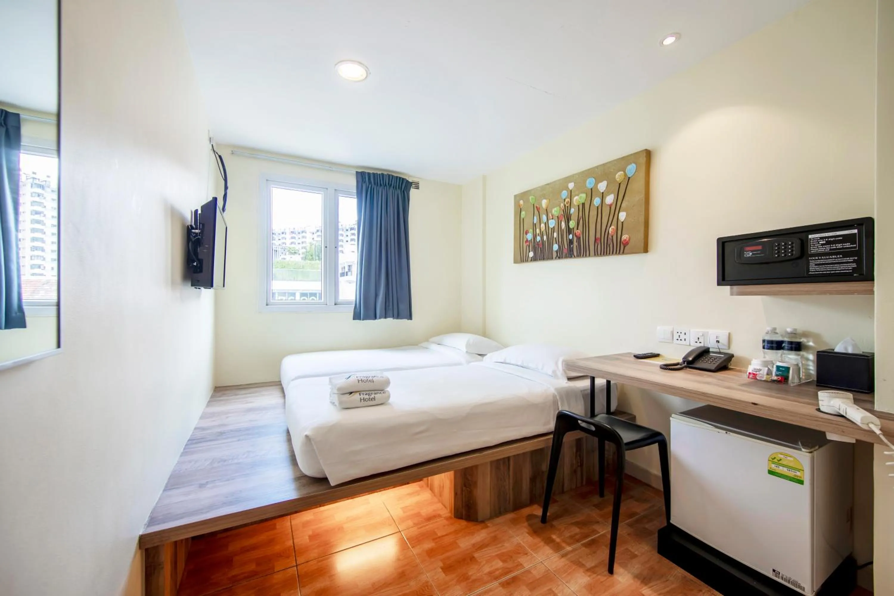 Bed in Fragrance Hotel - Balestier