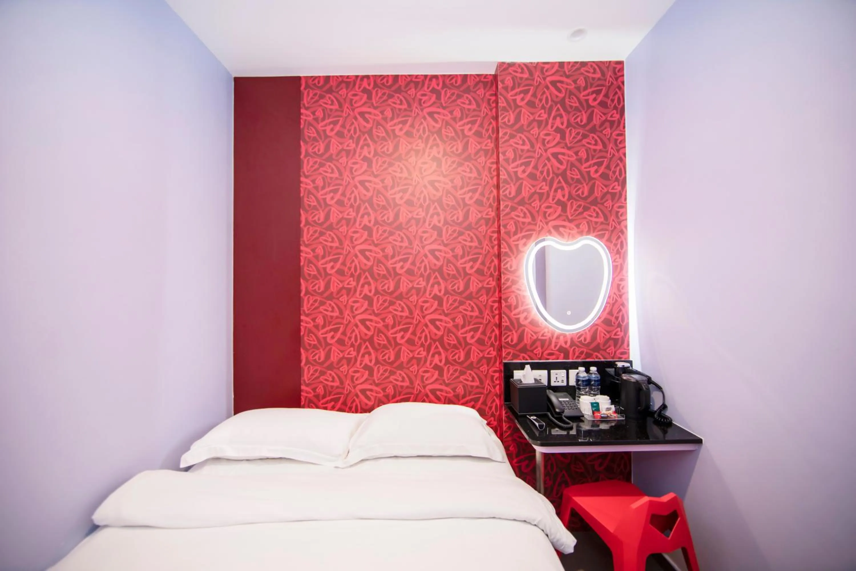 Bed in Fragrance Hotel - Lavender