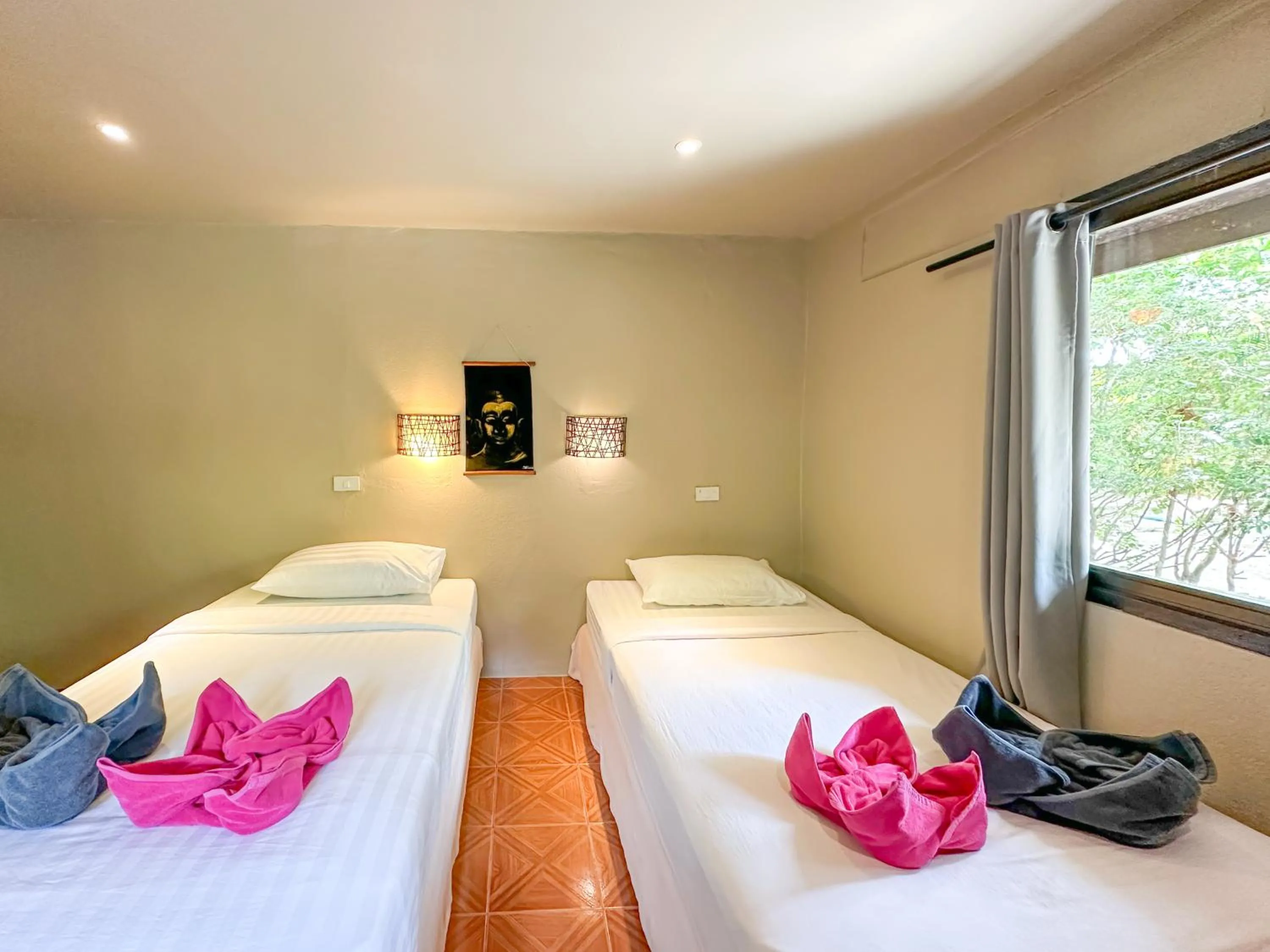 Bed in Seetanu Bungalows