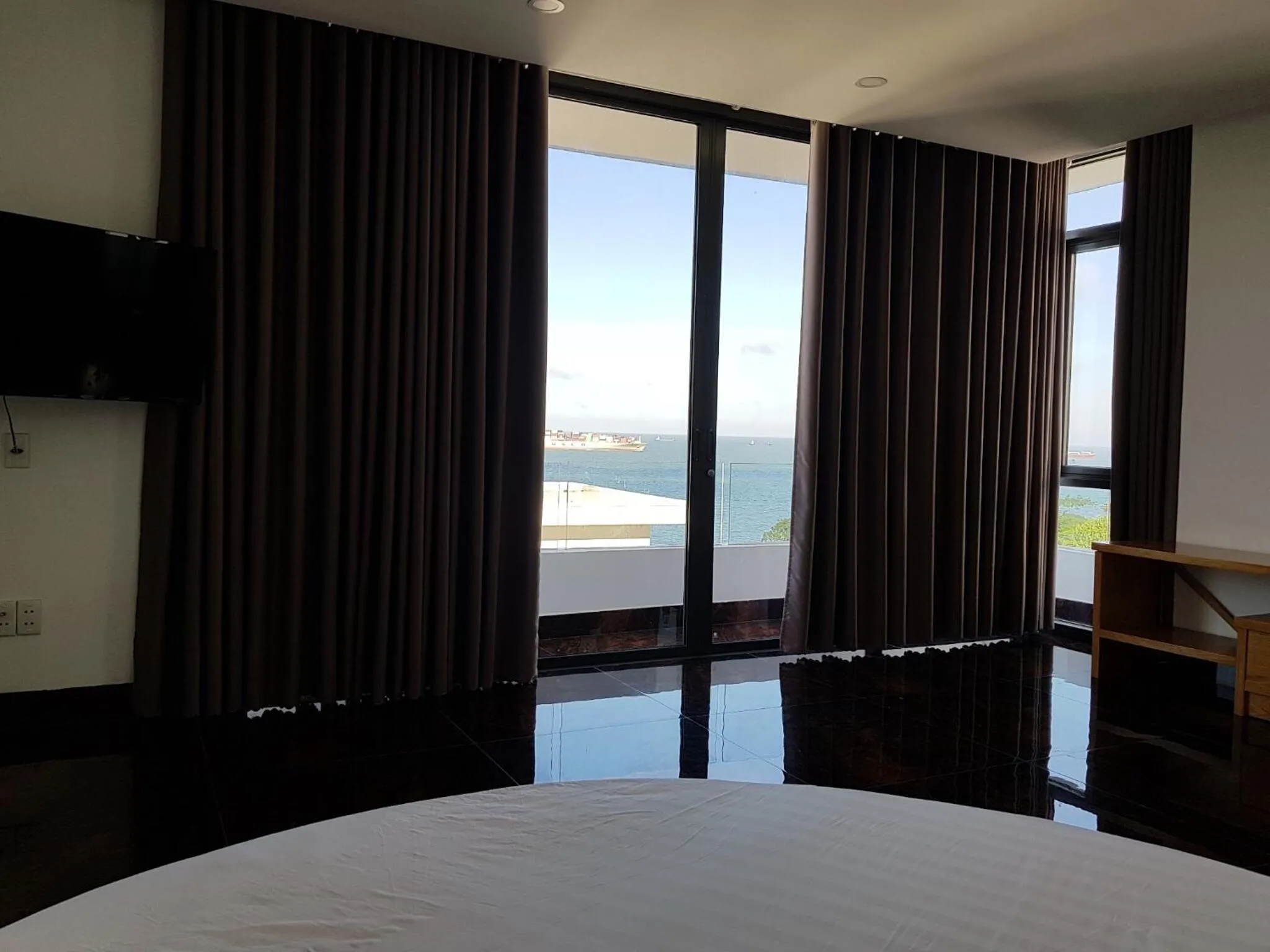 Nancy Sea View Villa 1